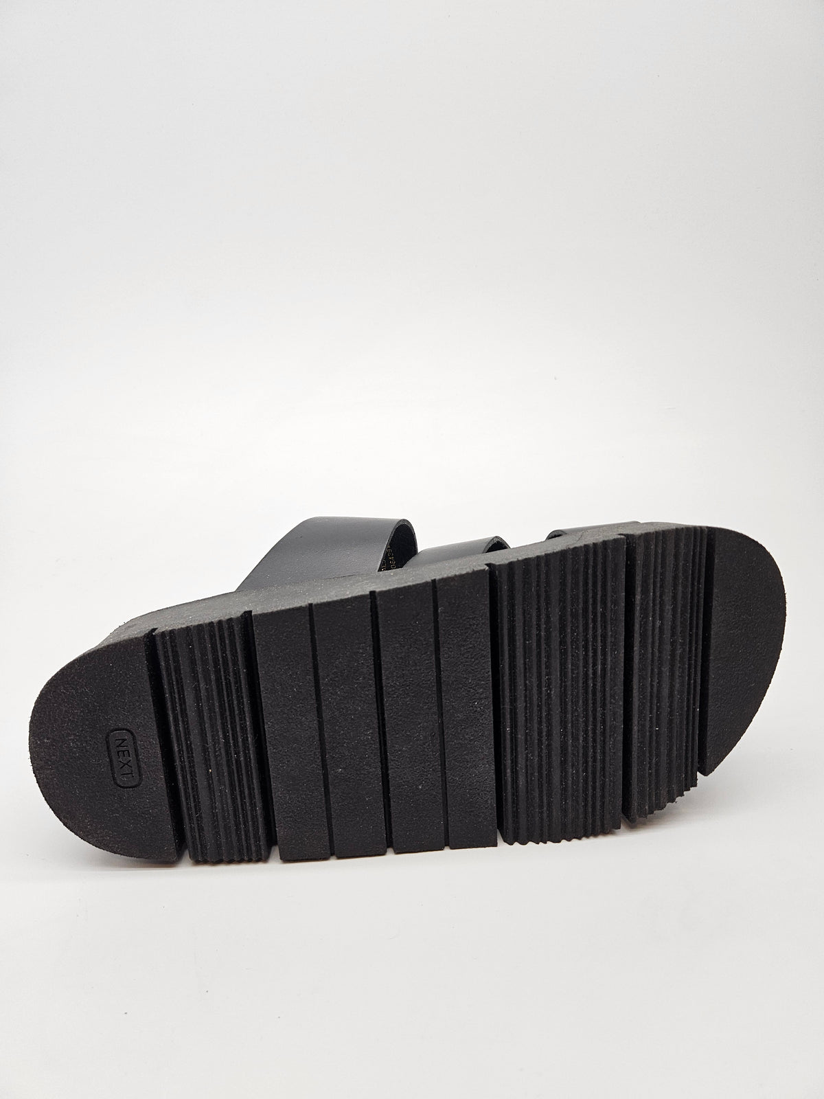 NEXT NOVI ORIGINAL VLECKI BR 38.5