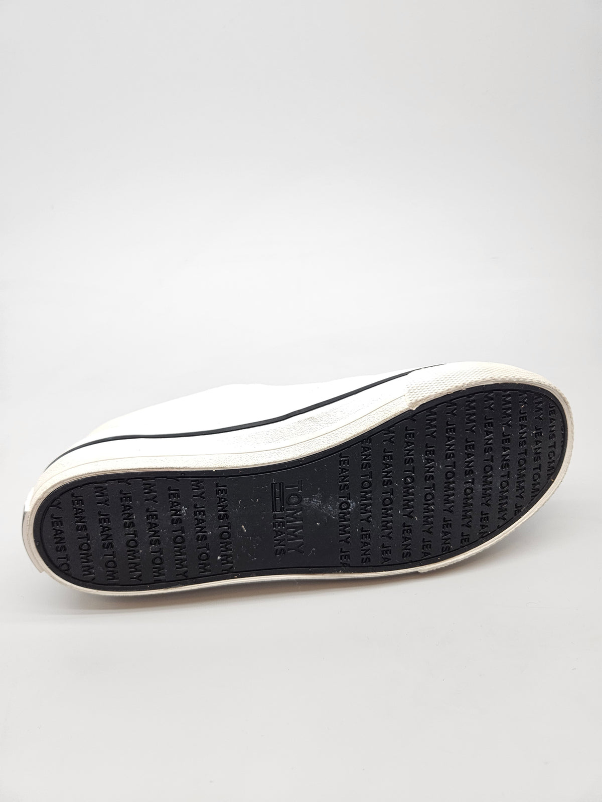 TOMMY HILFIGER ORIGINAL BR 40