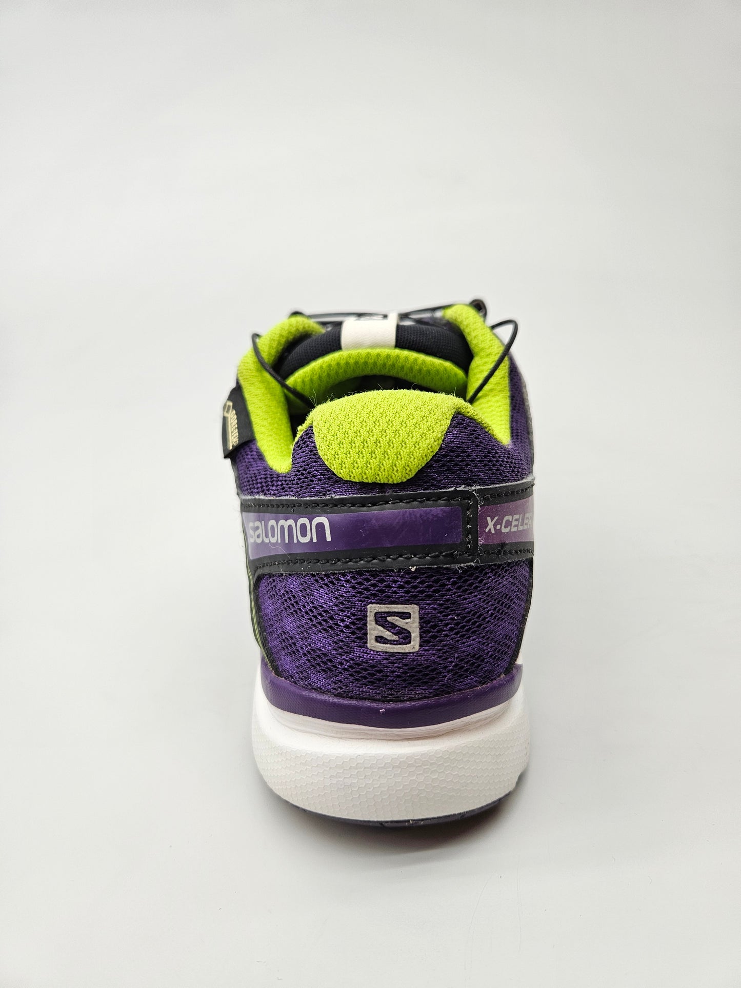 SALOMON GORETEX ORIGINAL PATIKI BR 38.5