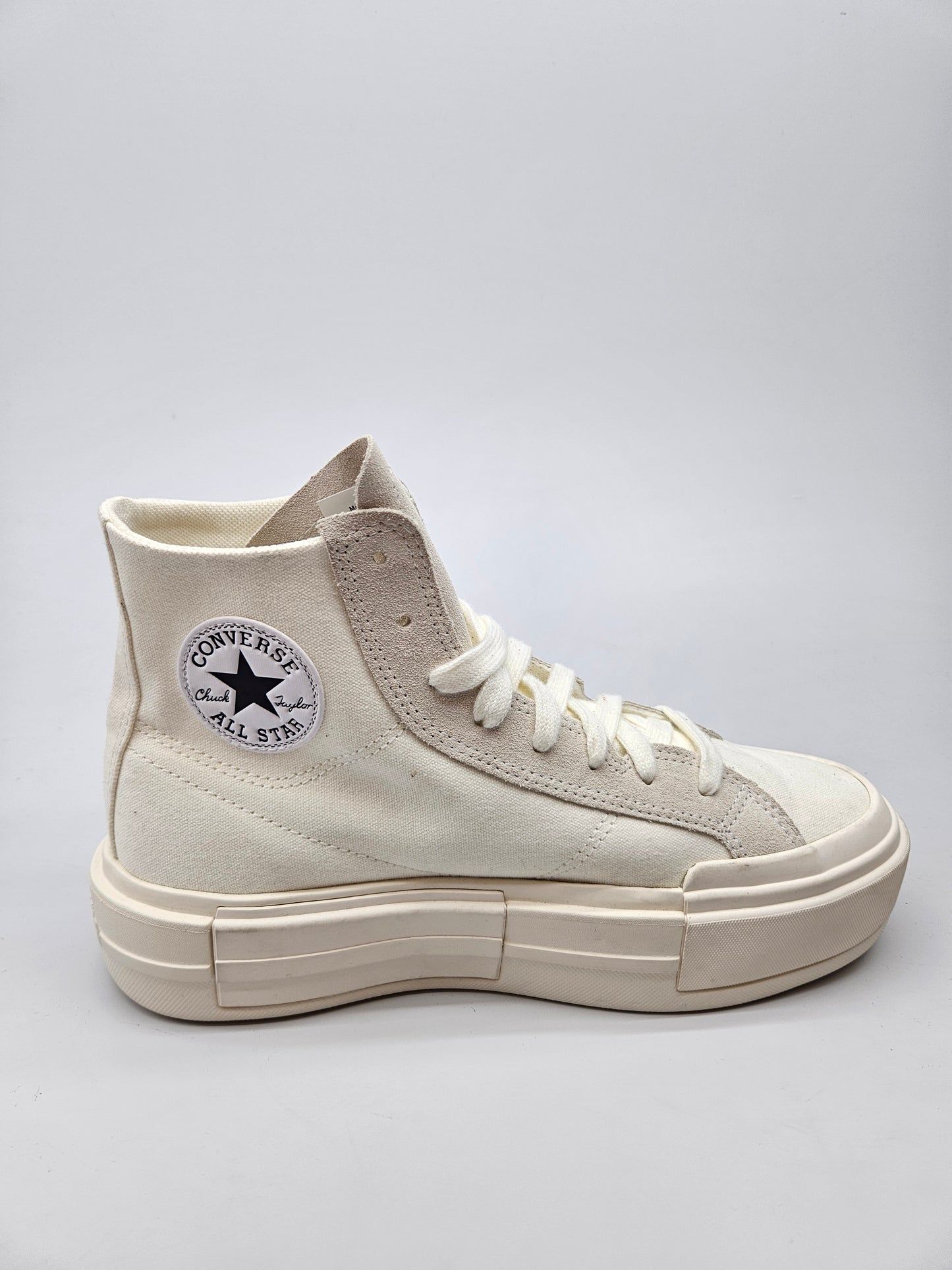 CONVERSE NOVI ORIGINAL PATIKI BR 41