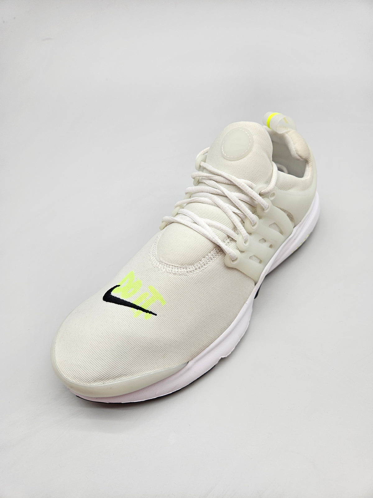 NIKE NOVI ORIGINAL PATIKI BR 40