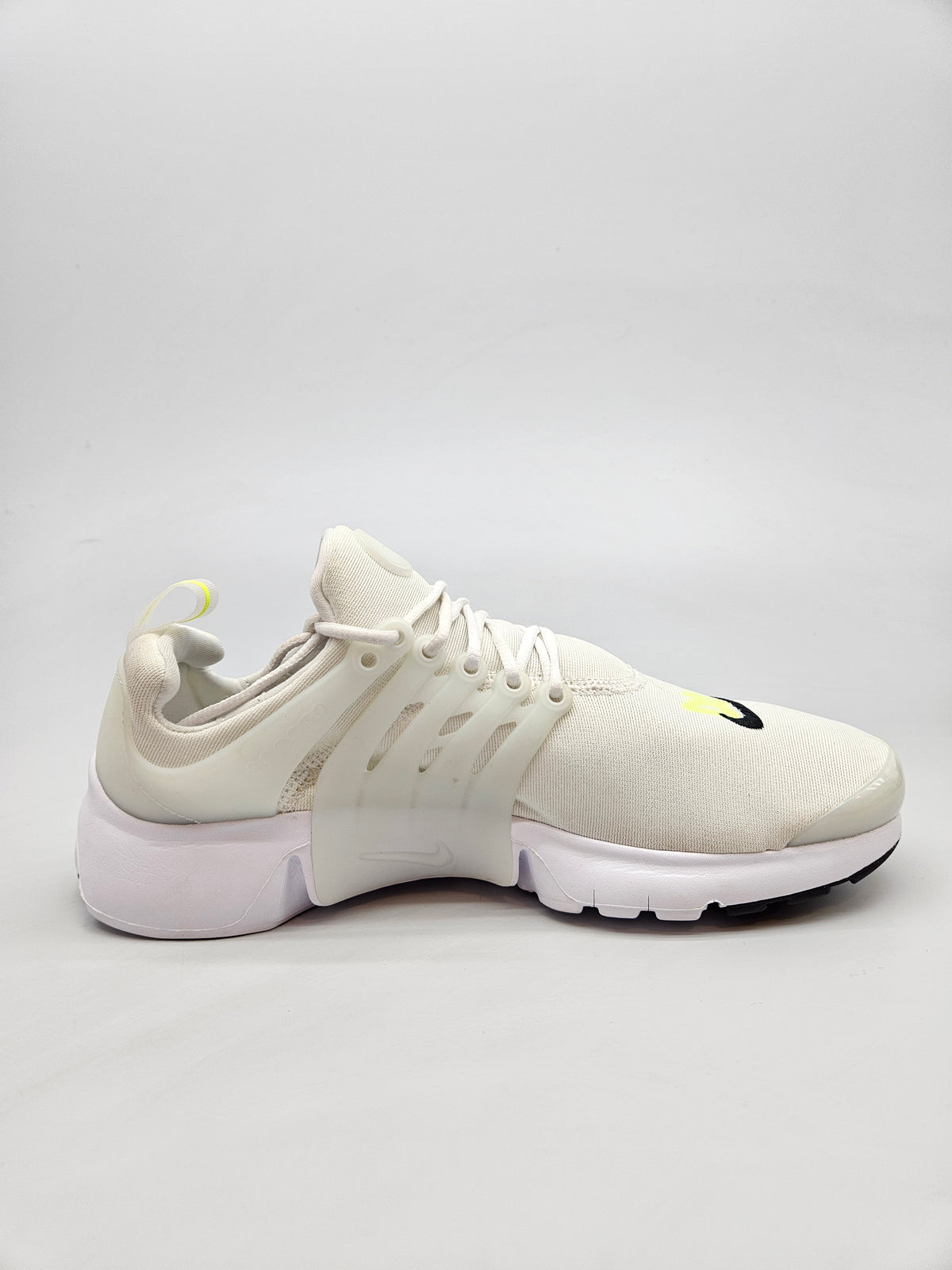 NIKE NOVI ORIGINAL PATIKI BR 40