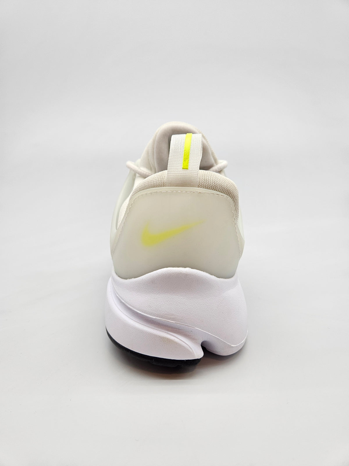 NIKE NOVI ORIGINAL PATIKI BR 40