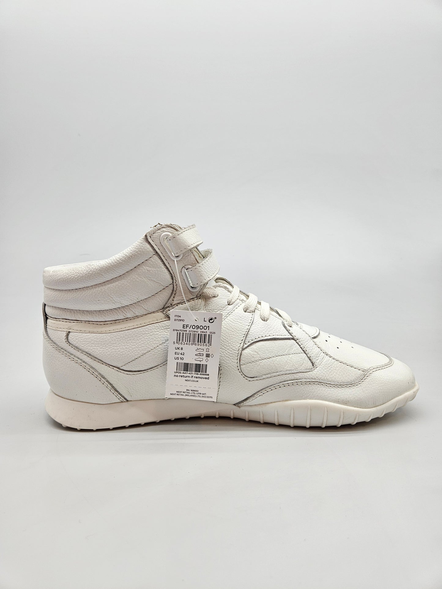 NEXT NOVI ORIGINAL KOZNI PATIKI BR 42