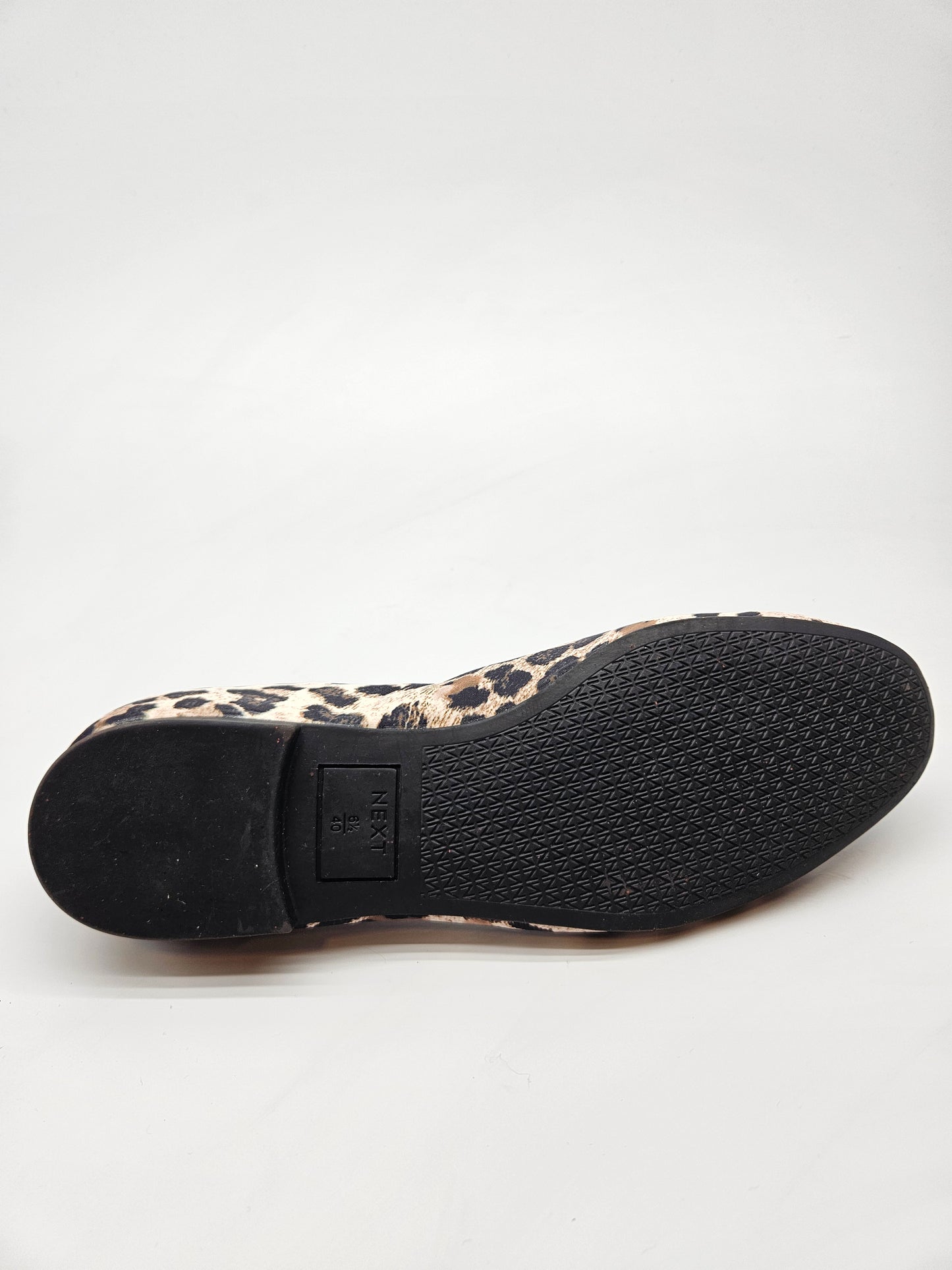 NEXT NOVI ORIGINAL PATIKI BR 40