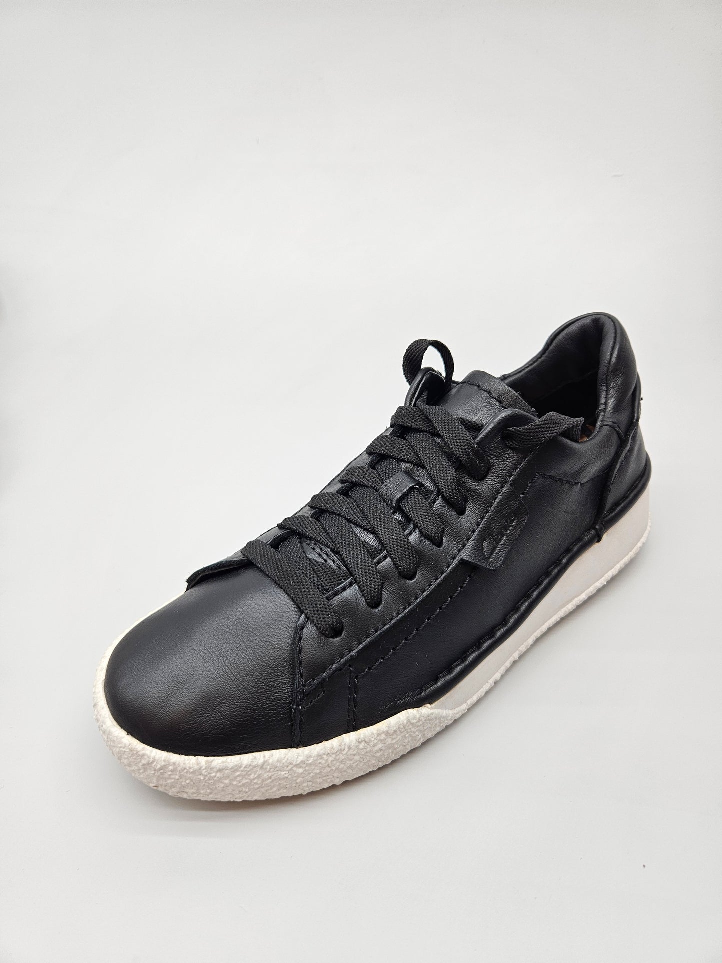 CLARKS ORIGINAL NOVI PATIKI BR 35