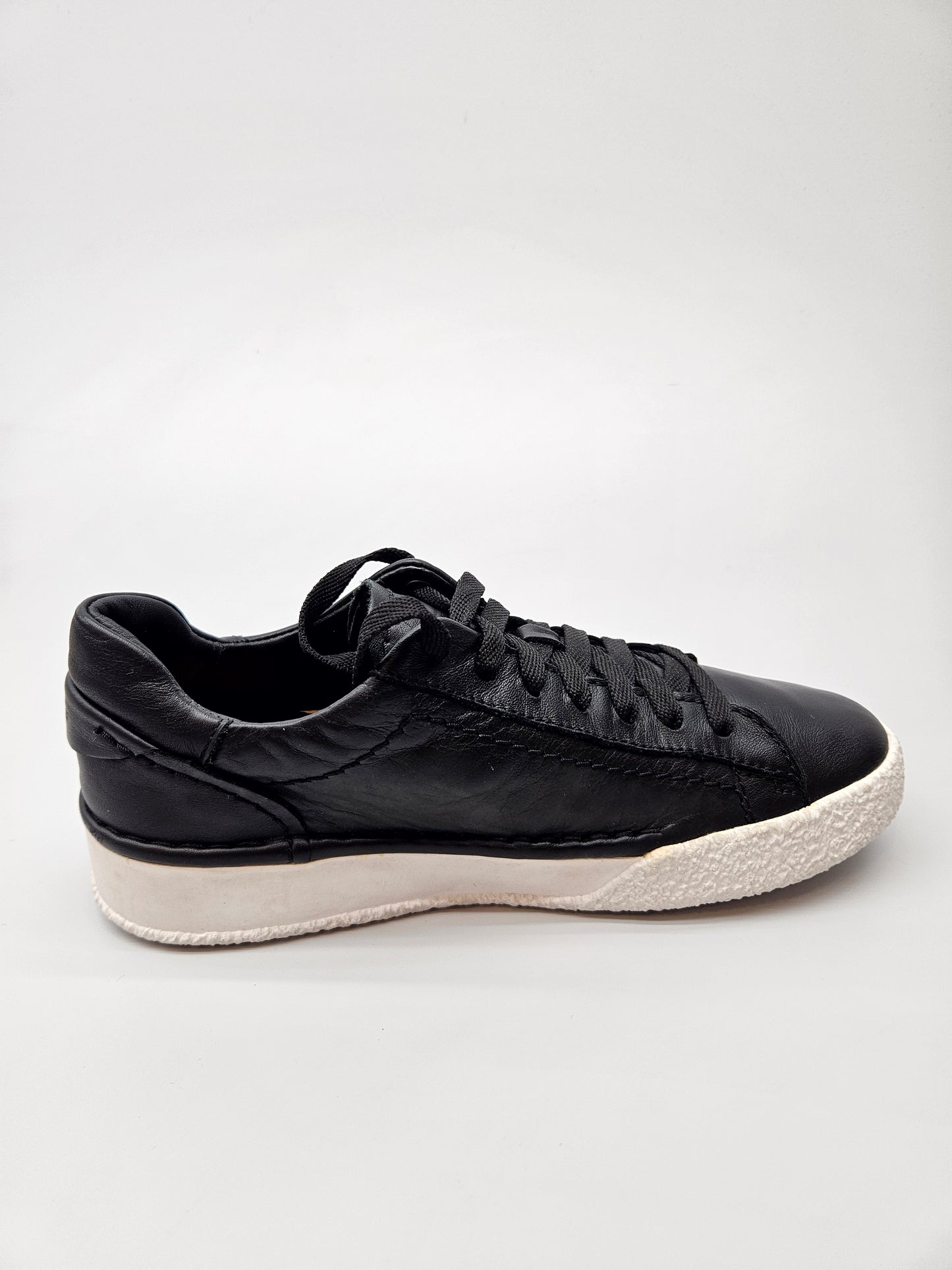CLARKS ORIGINAL NOVI PATIKI BR 35