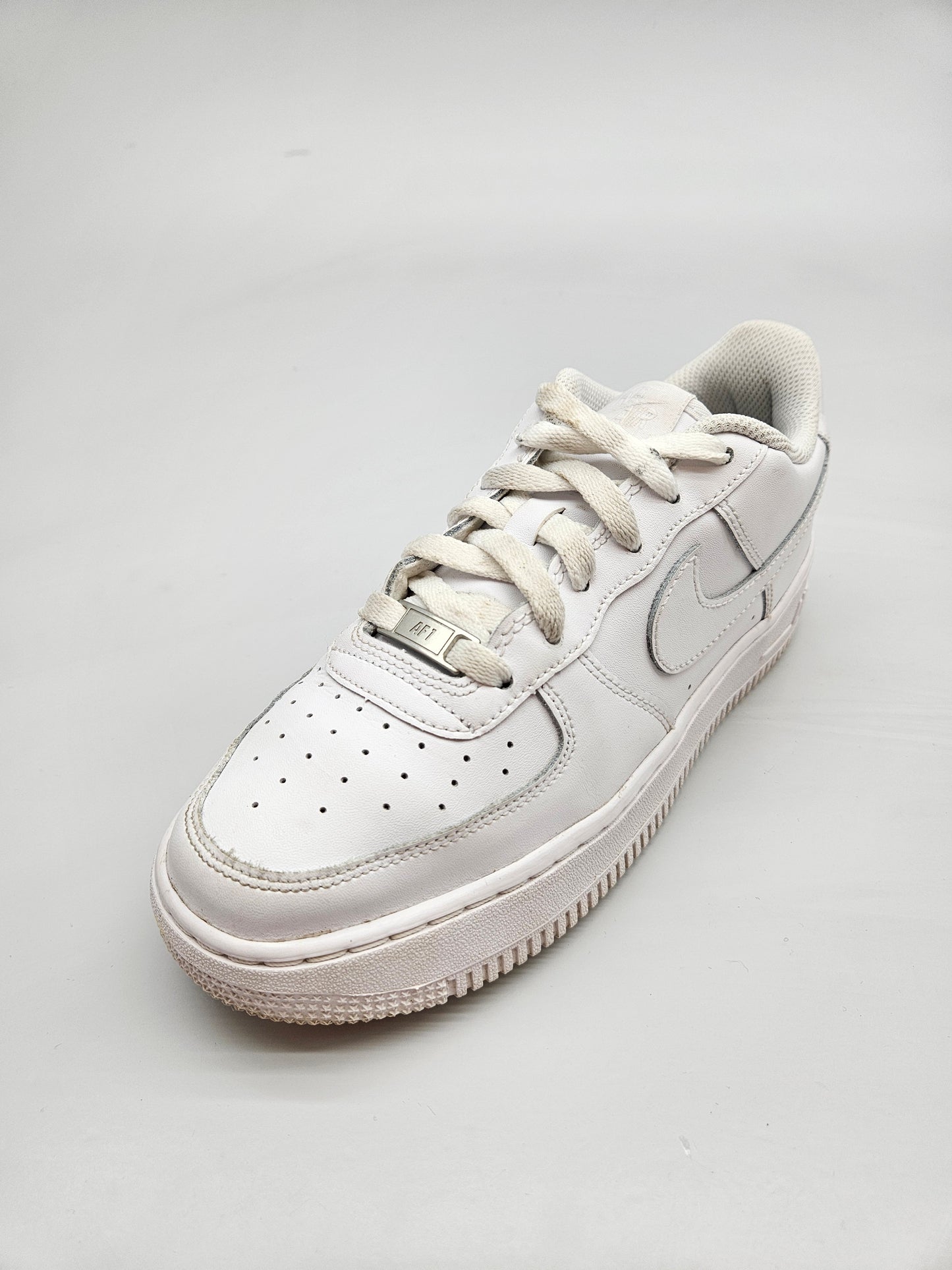 NIKE AF1 ORIGINAL PATIKI BR 38.5