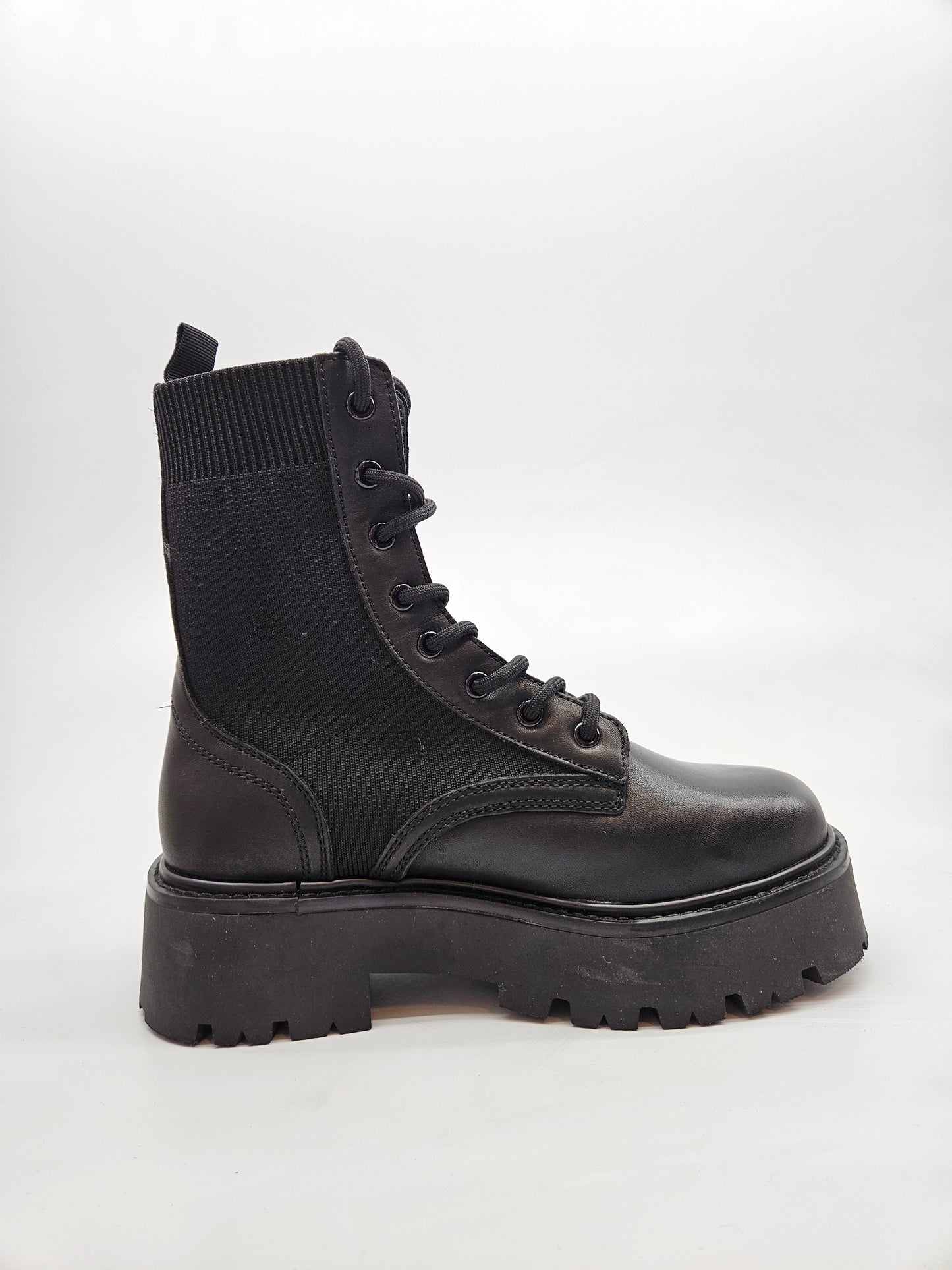 ALDO ORIGINAL KOZNI CIZMI BR 38