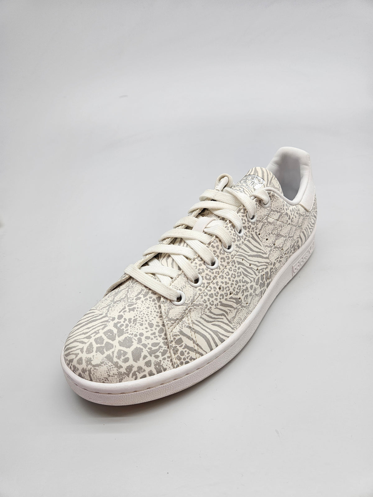 ADIDAS ORIGINAL PATIKI BR 42.5