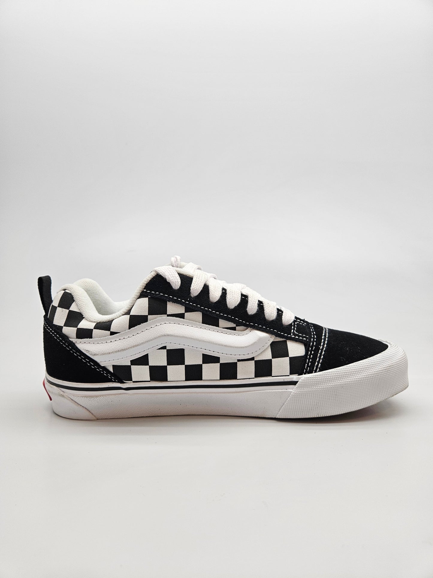 VANS NOVI ORIGINAL PATIKI BR 39