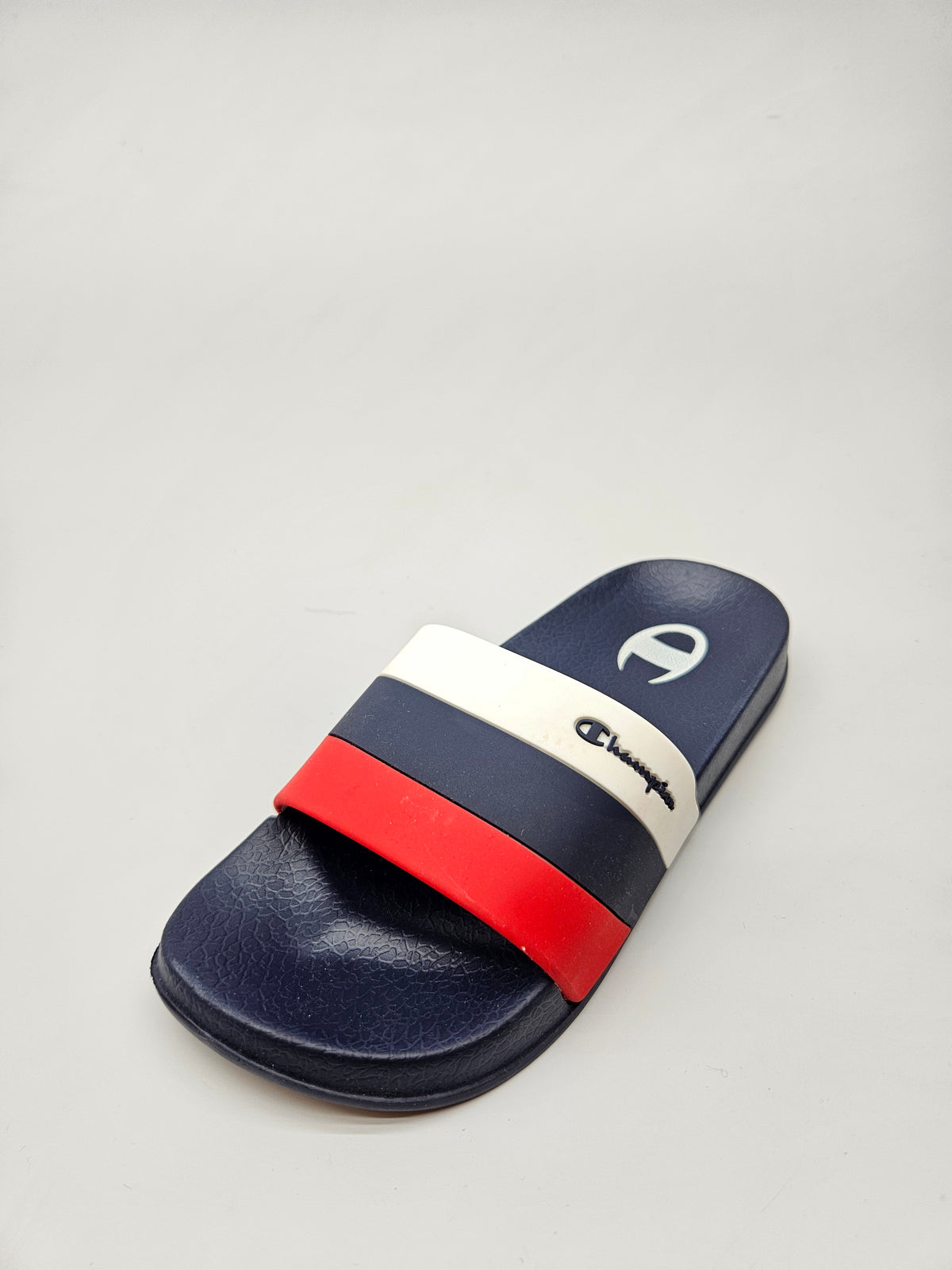 CHAMPION NOVI ORIGINAL VLECKI BR 28.5