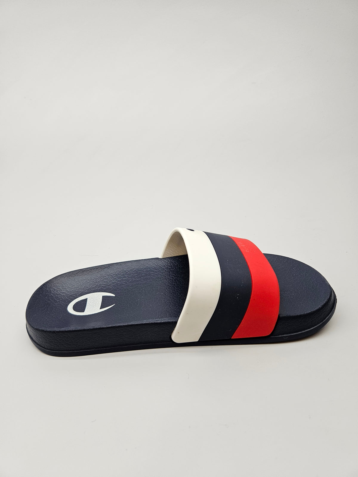 CHAMPION NOVI ORIGINAL VLECKI BR 28.5