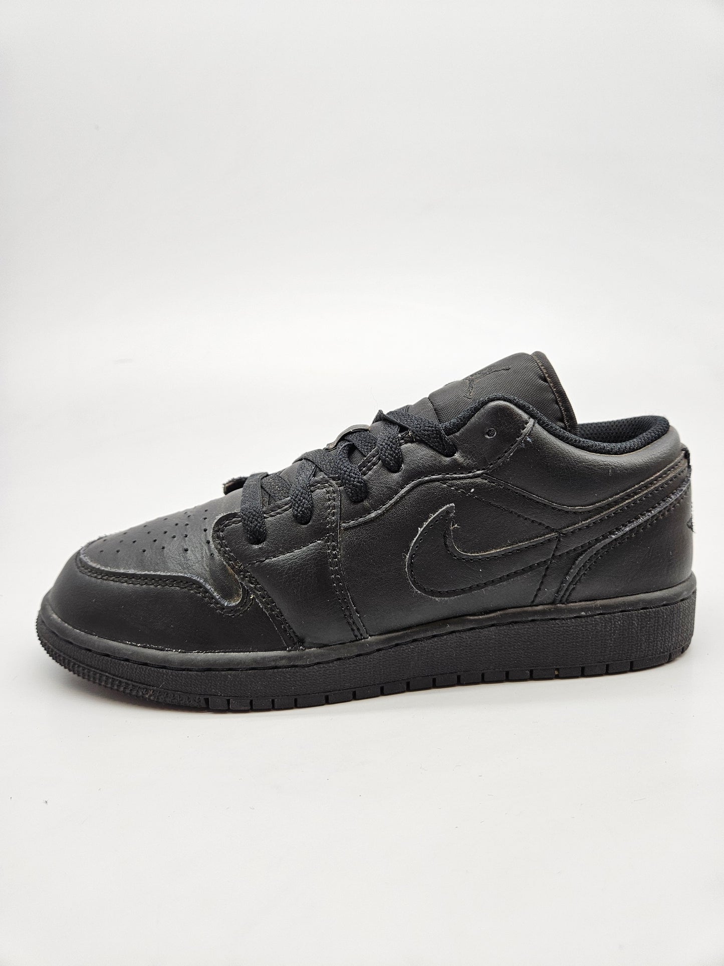 NIKE JORDAN ORIGINAL PATIKI BR 38.5