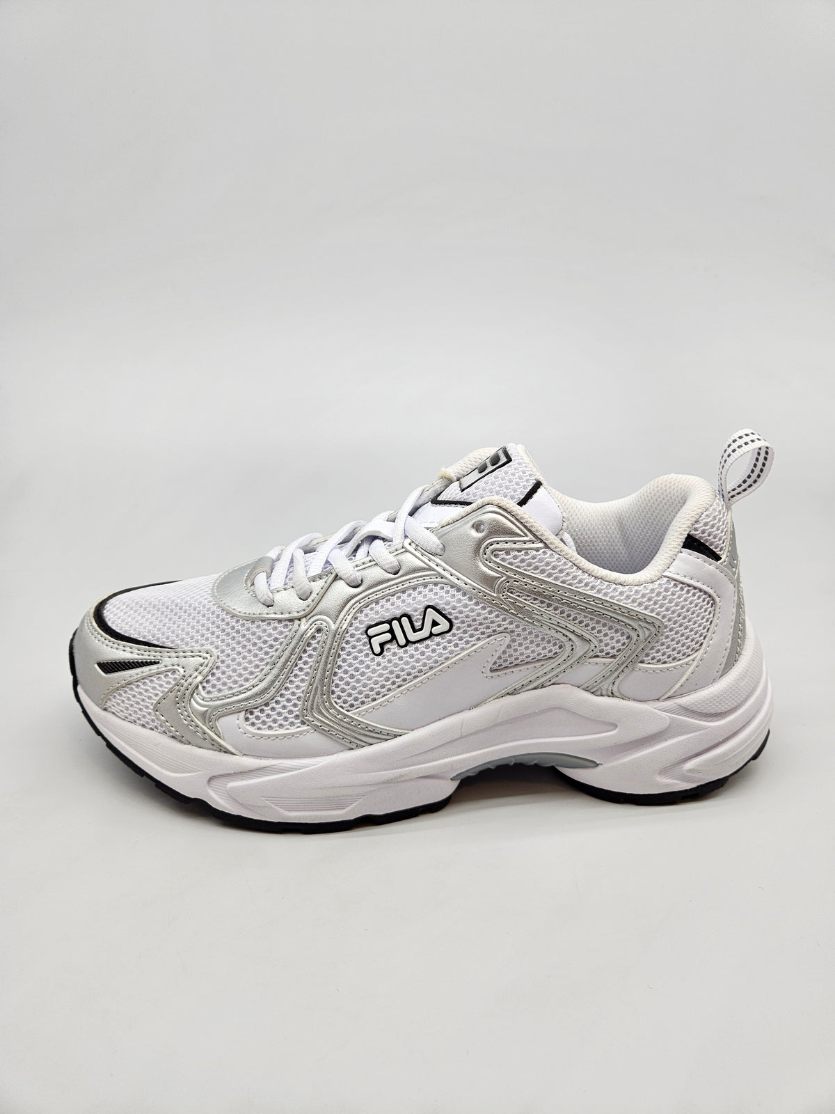 FILA NOVI ORIGINAL PATIKI BR 40