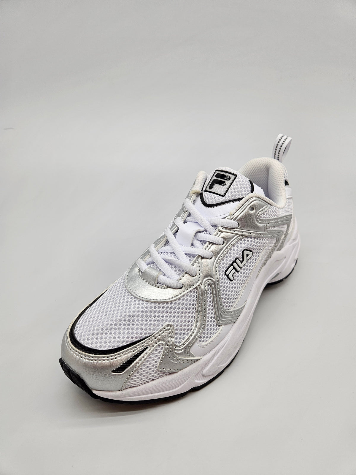 FILA NOVI ORIGINAL PATIKI BR 40
