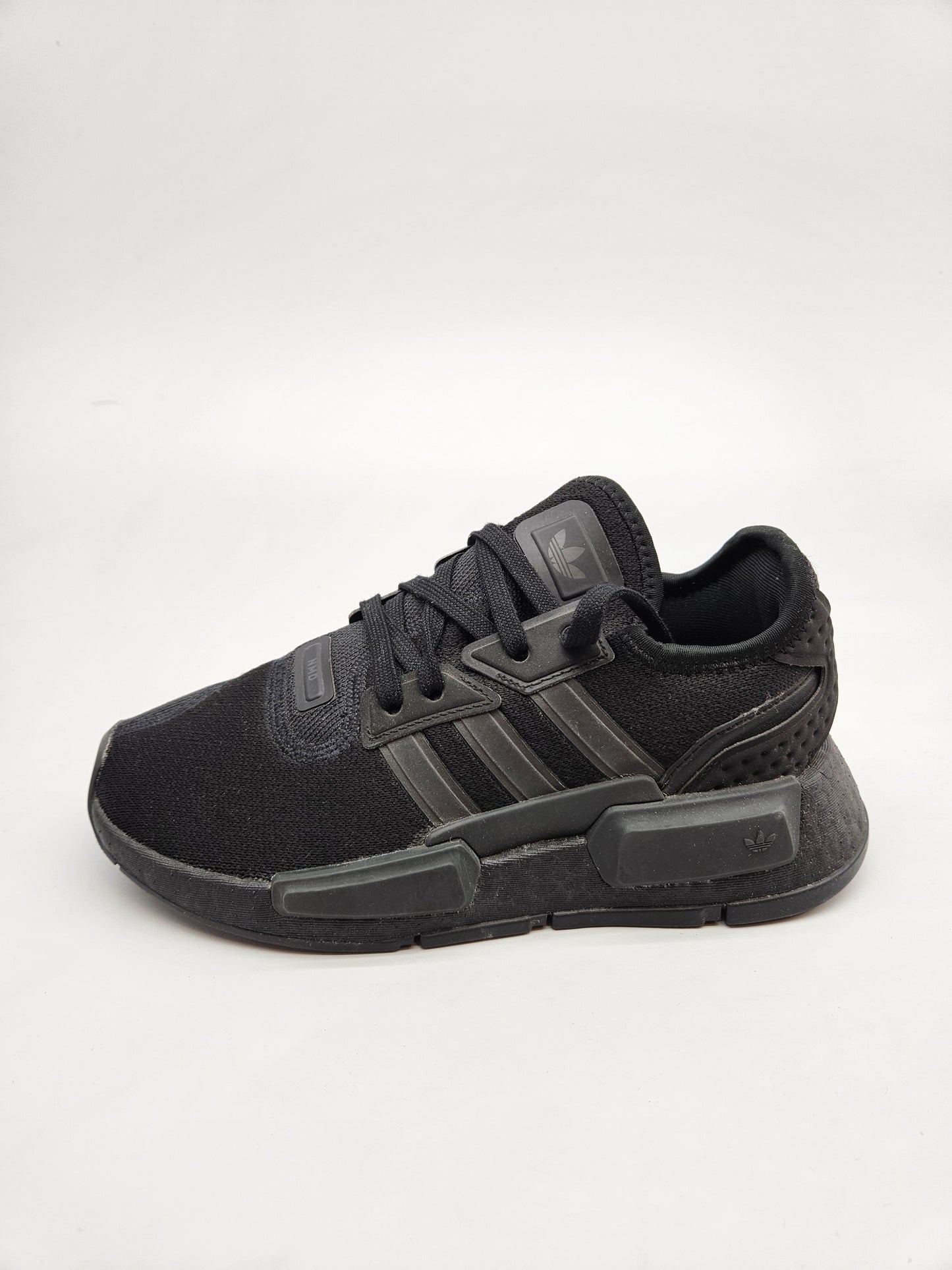 ADIDAS NOVI ORIGINAL PATIKI BR 36