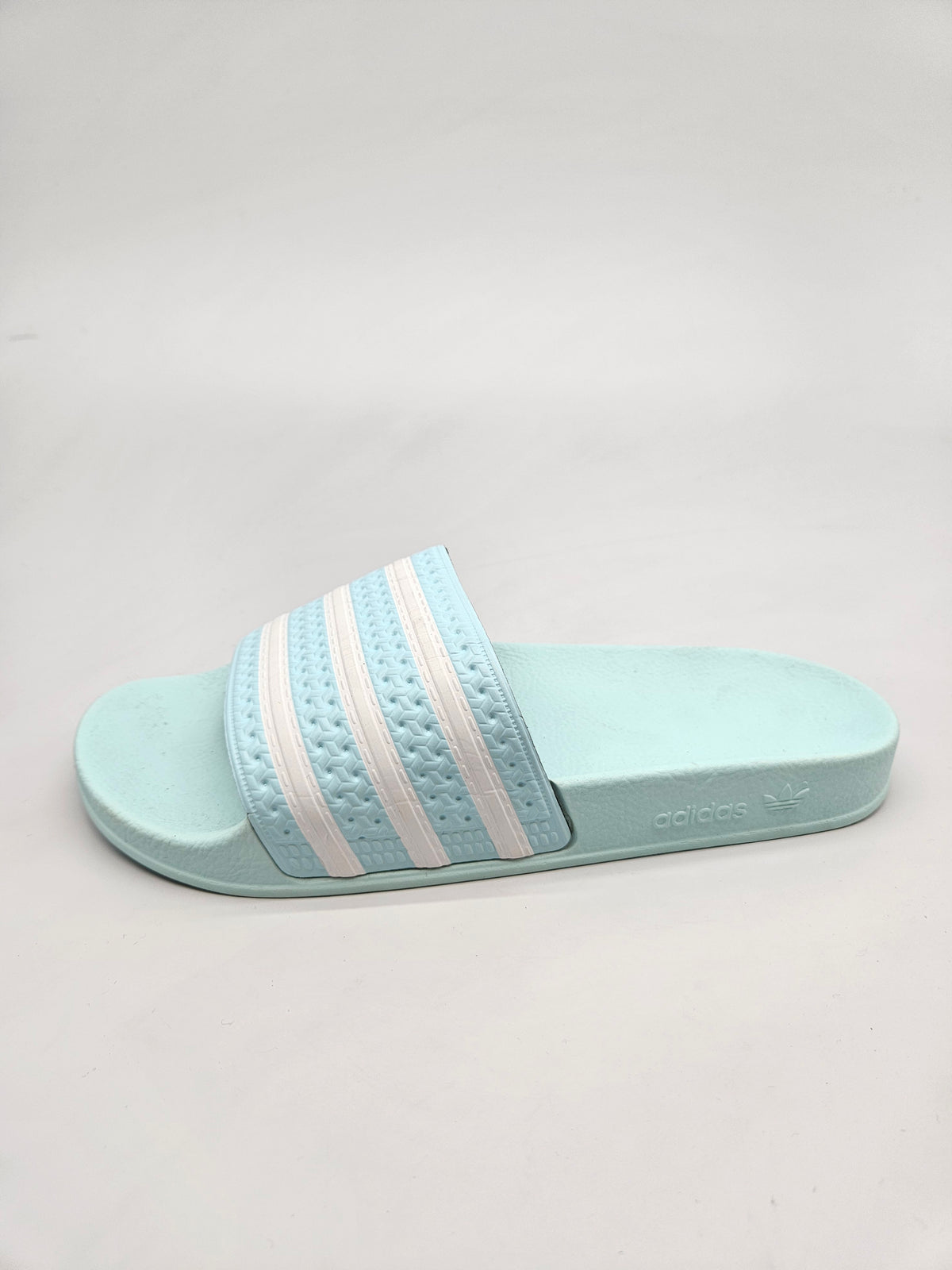 ADIDAS NOVI ORIGINAL VLECKI BR 40.5