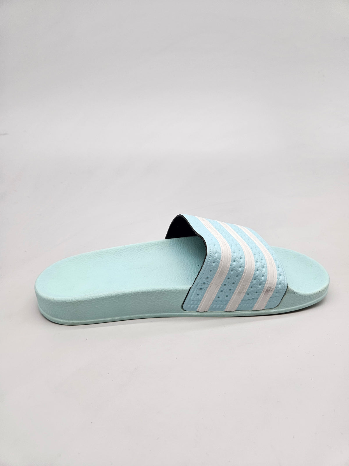 ADIDAS NOVI ORIGINAL VLECKI BR 40.5