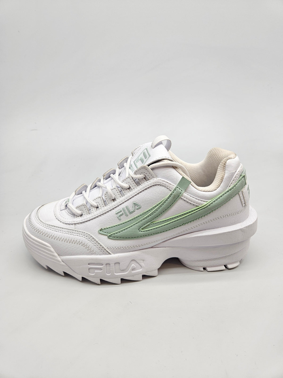 FILA NOVI ORIGINAL PATIKI BR 41