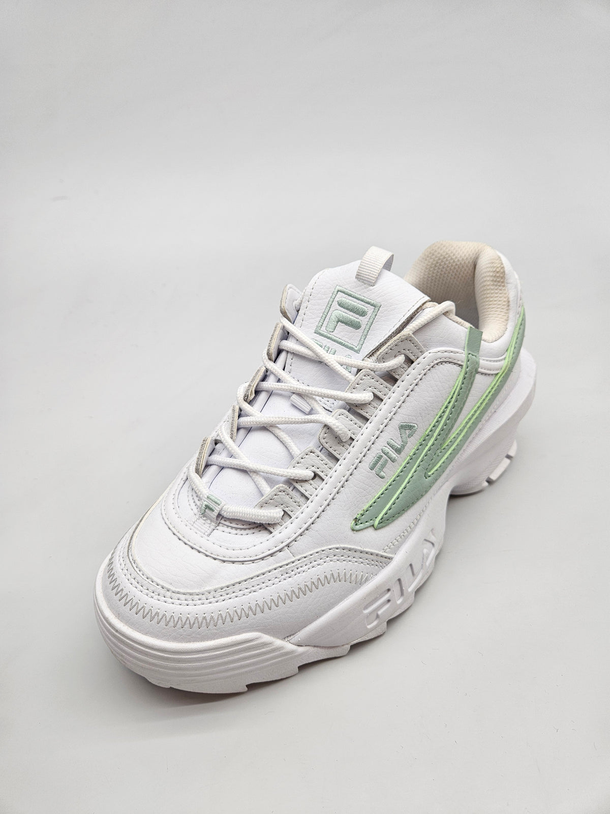 FILA NOVI ORIGINAL PATIKI BR 41