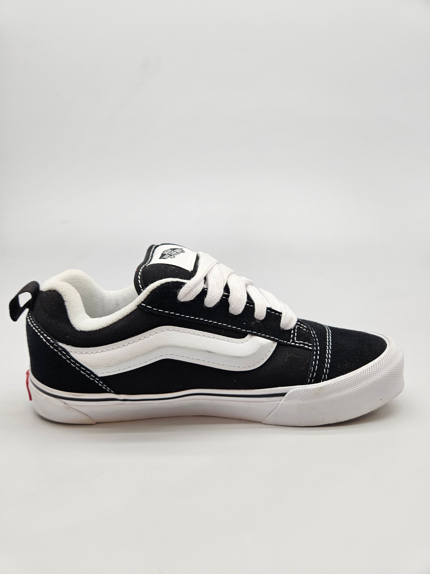 VANS NOVI ORIGINAL PATIKI BR 36.5