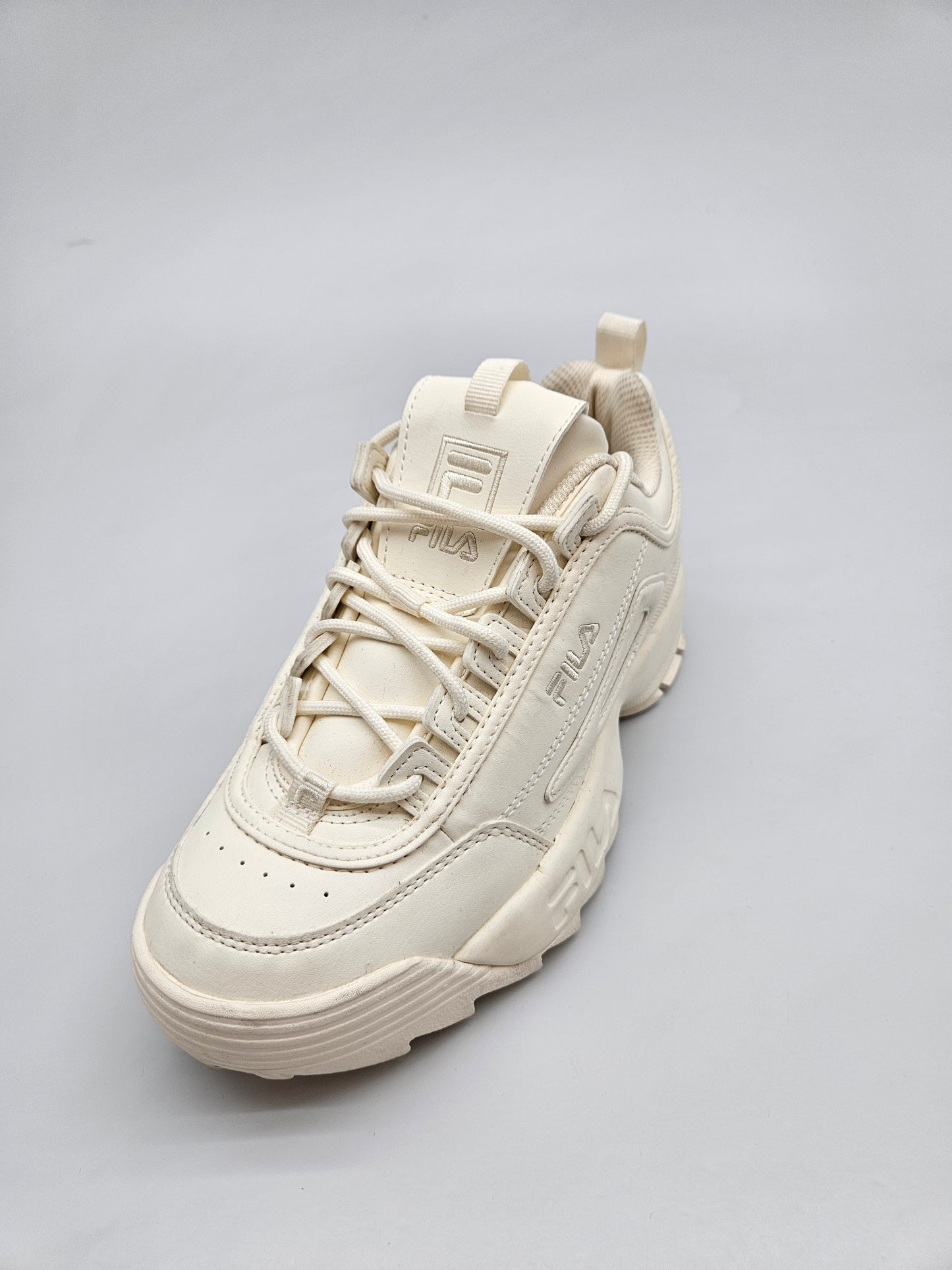 FILA NOVI ORIGINAL PATIKI BR 38