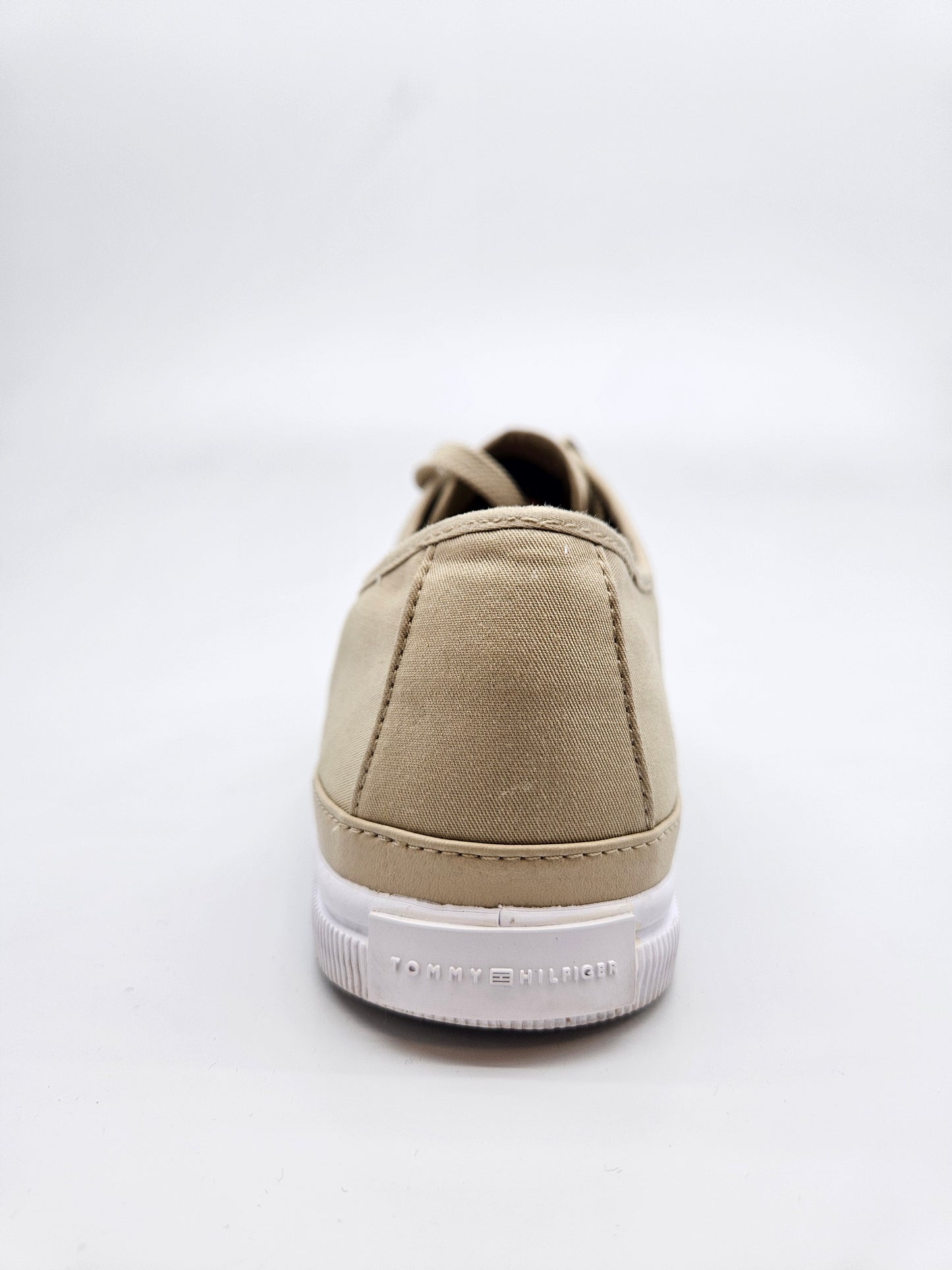 TOMMY HILFIGER ORIGINAL PATIKI BR 39