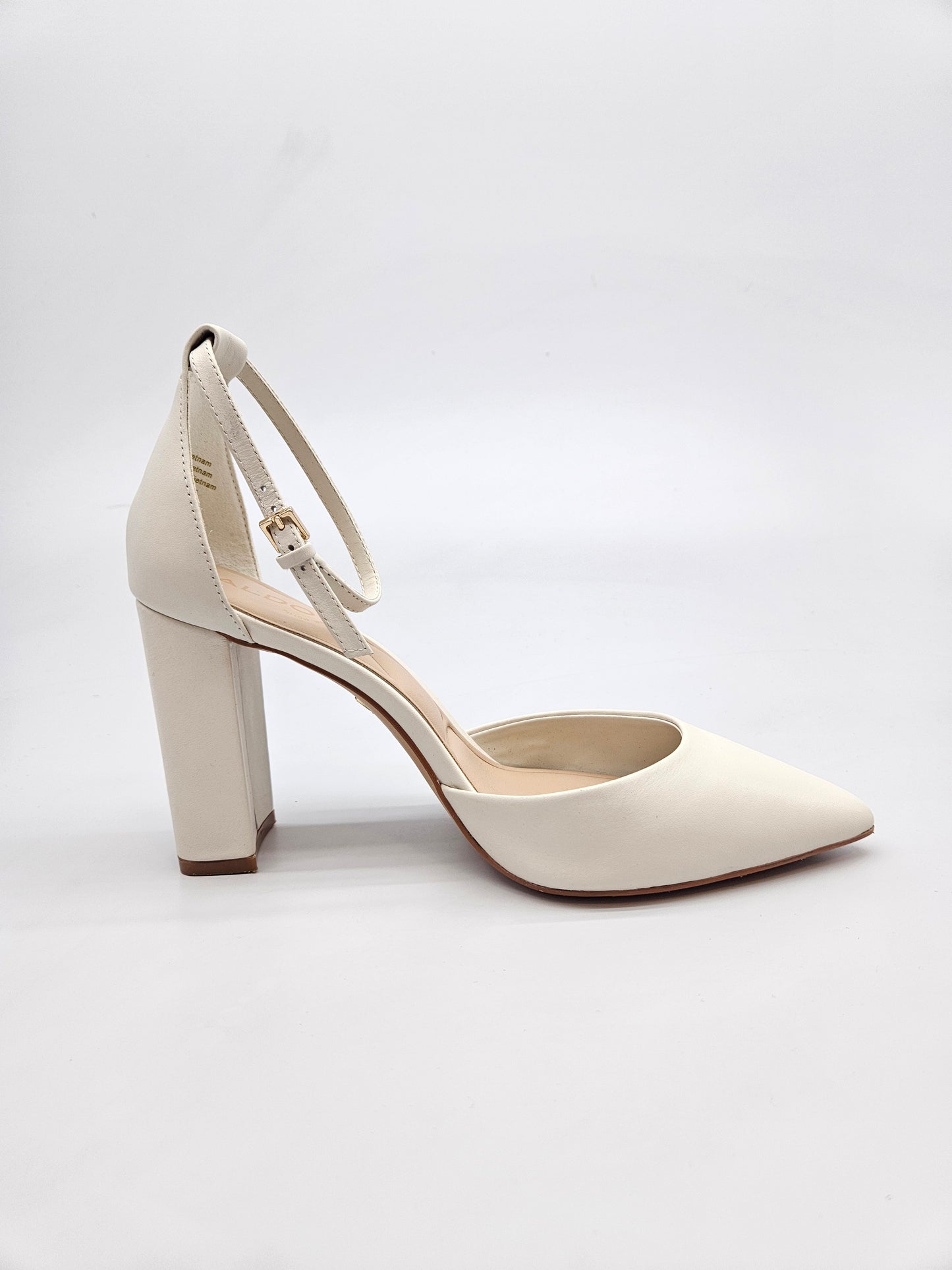 ALDO ORIGINAL CEVLI BR 38.5