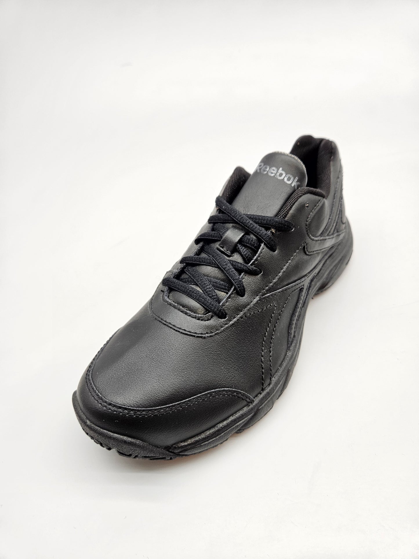REEBOK NOVI ORIGINAL PATIKI BR 38