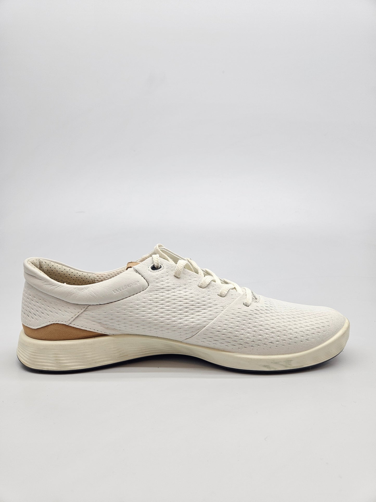 ECCO ORIGINAL KOZNI PATIKI BR 39