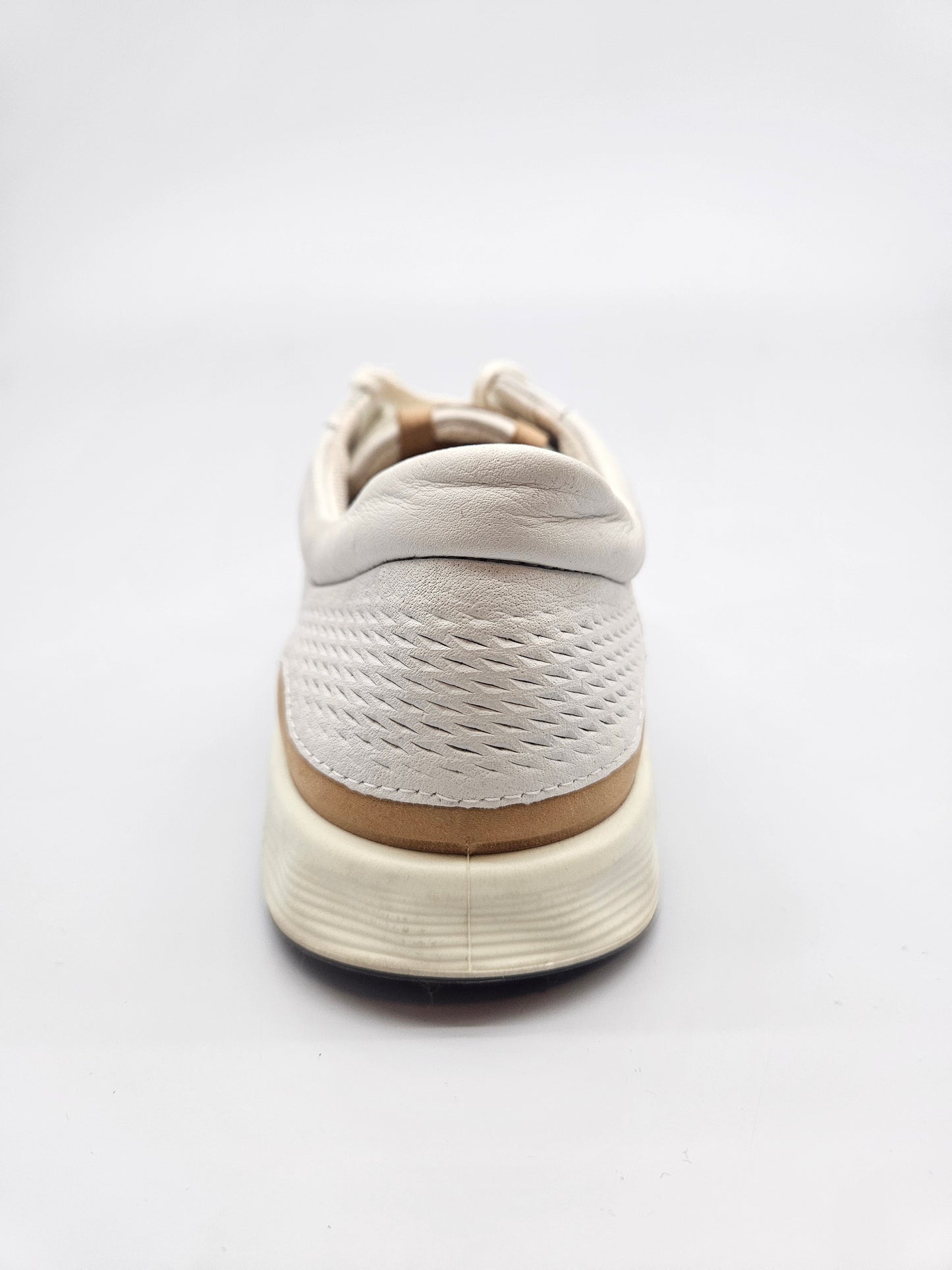 ECCO ORIGINAL KOZNI PATIKI BR 39