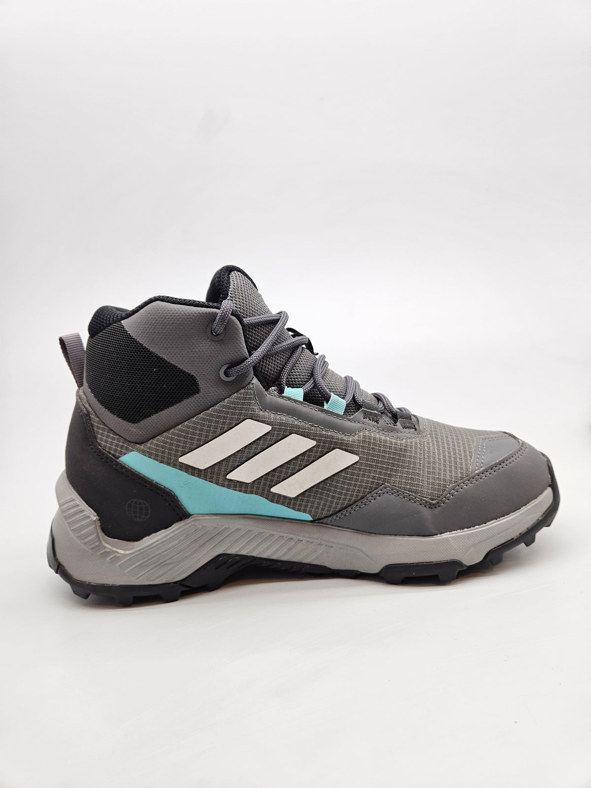 ADIDAS ORIGINAL VODOTPORNI PATIKI BR 39