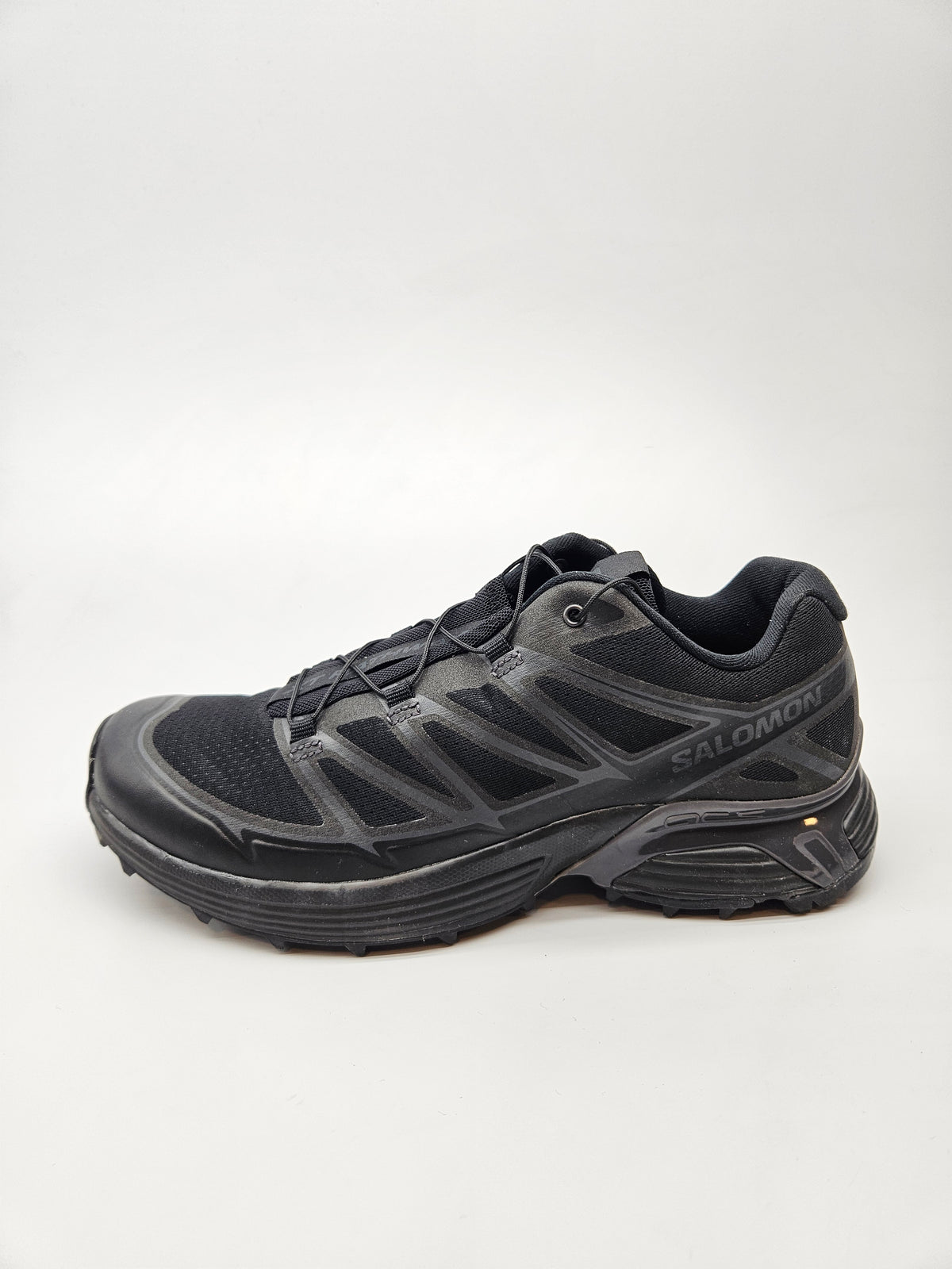 SALOMON NOVI ORIGINAL PATIKI BR 40.5