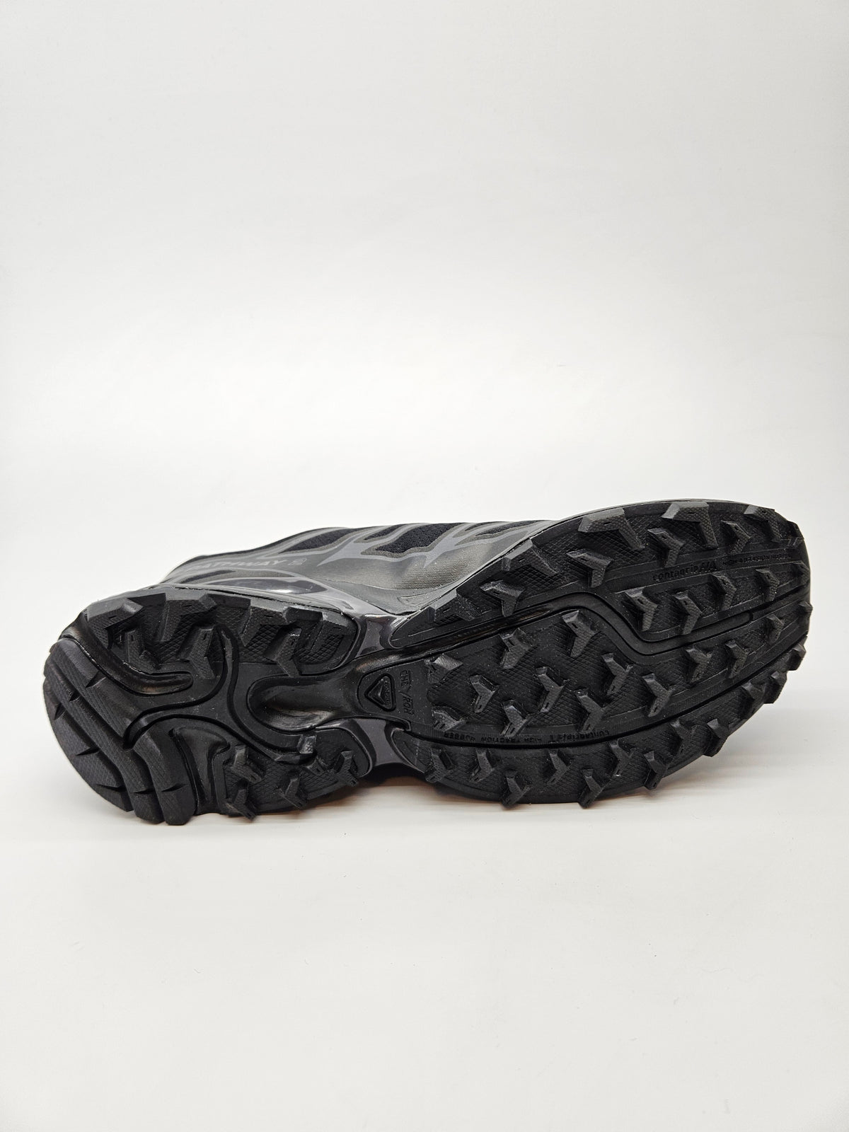 SALOMON NOVI ORIGINAL PATIKI BR 40.5