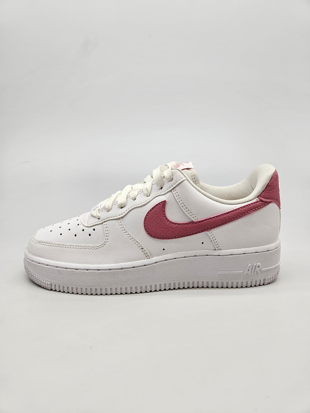 NIKE AF1 NOVI ORIGINAL PATIKI BR 38.5