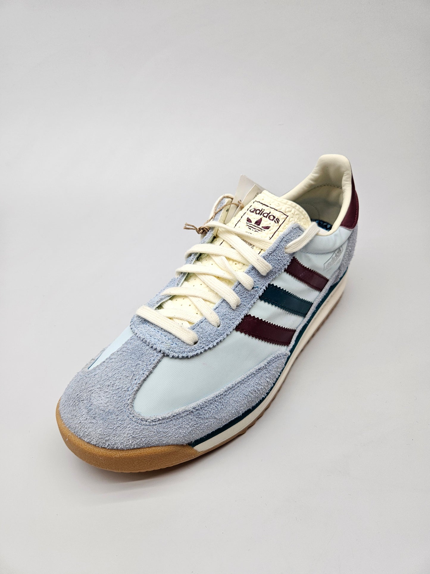 ADIDAS NOVI ORIGINAL PATIKI BR 43