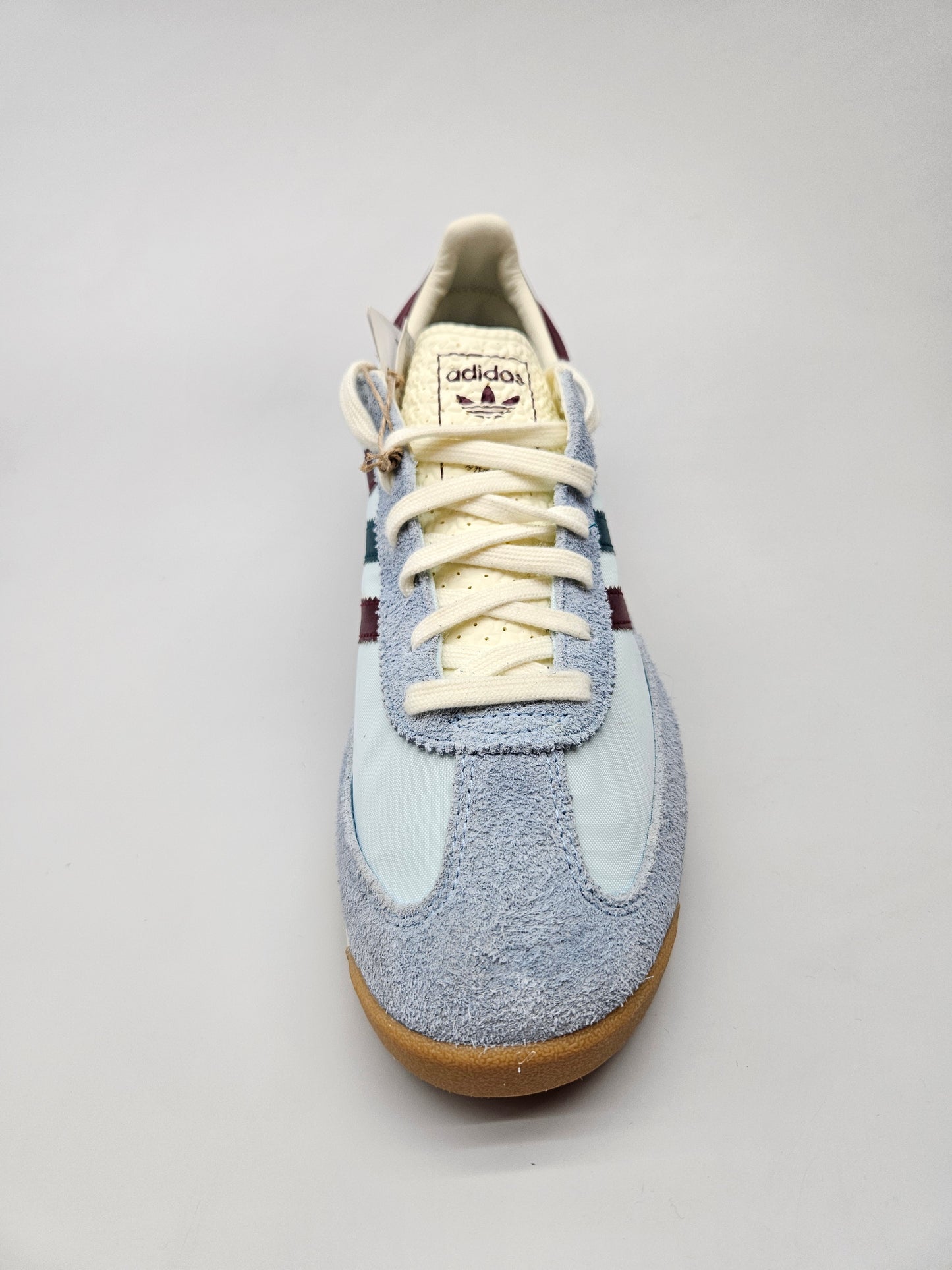 ADIDAS NOVI ORIGINAL PATIKI BR 43