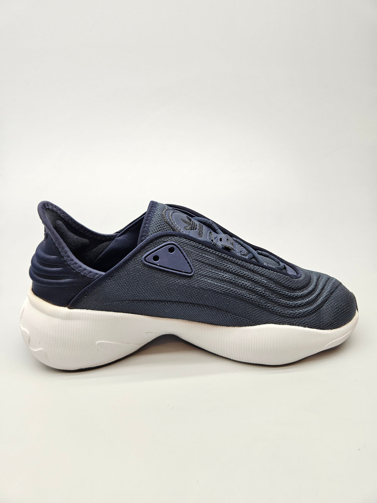 ADIDAS NOVI ORIGINAL PATIKI BR 44