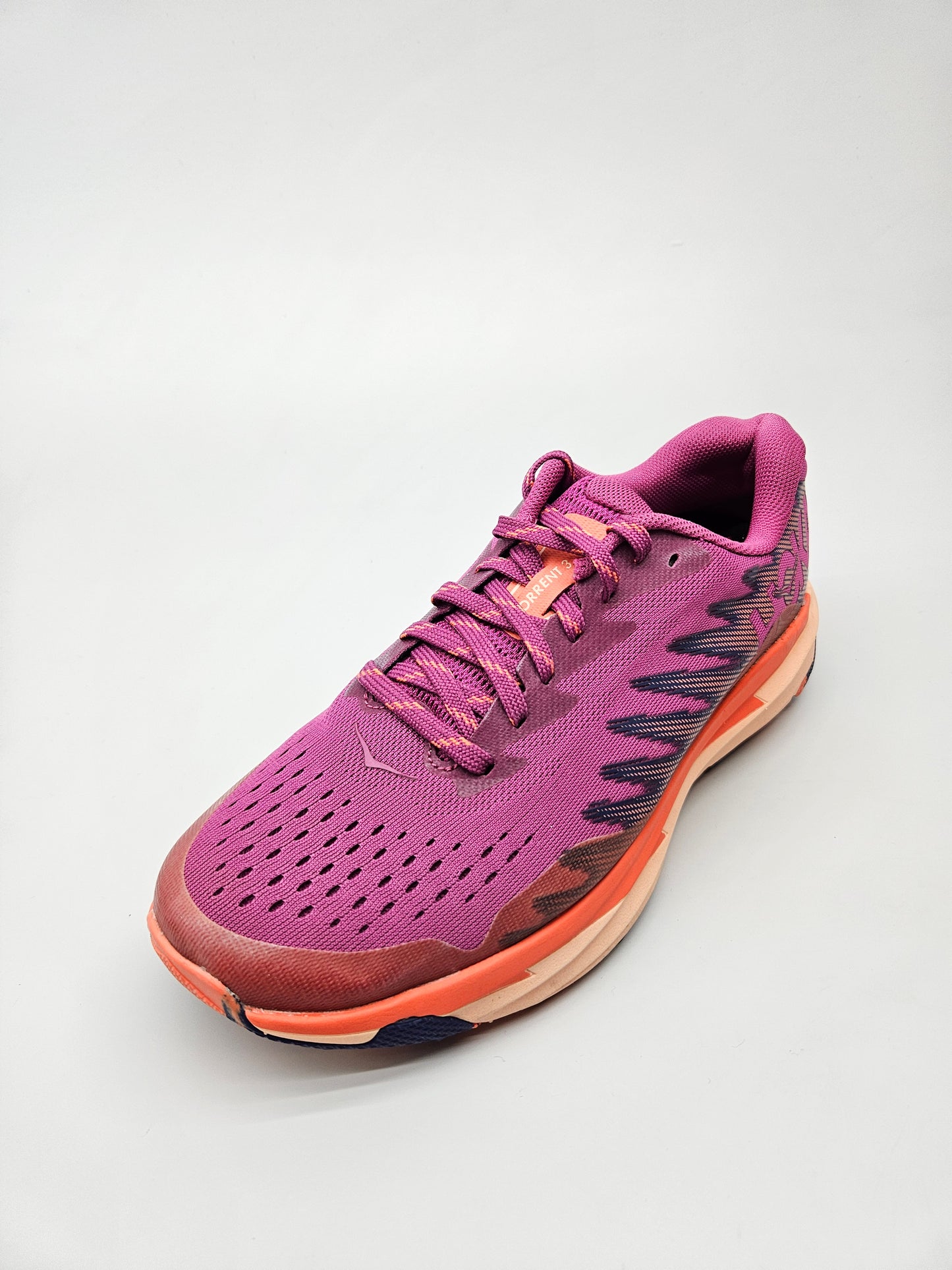 HOKA NOVI ORIGINAL PATIKI BR 38.5