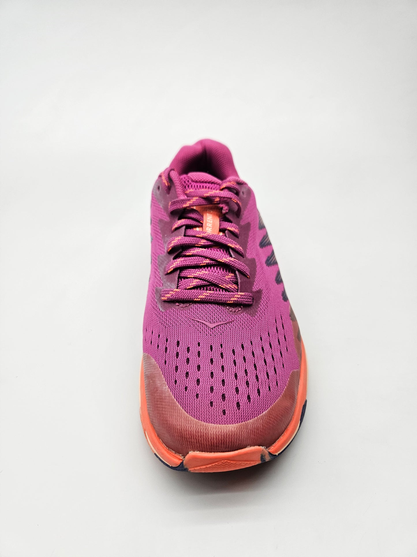 HOKA NOVI ORIGINAL PATIKI BR 38.5