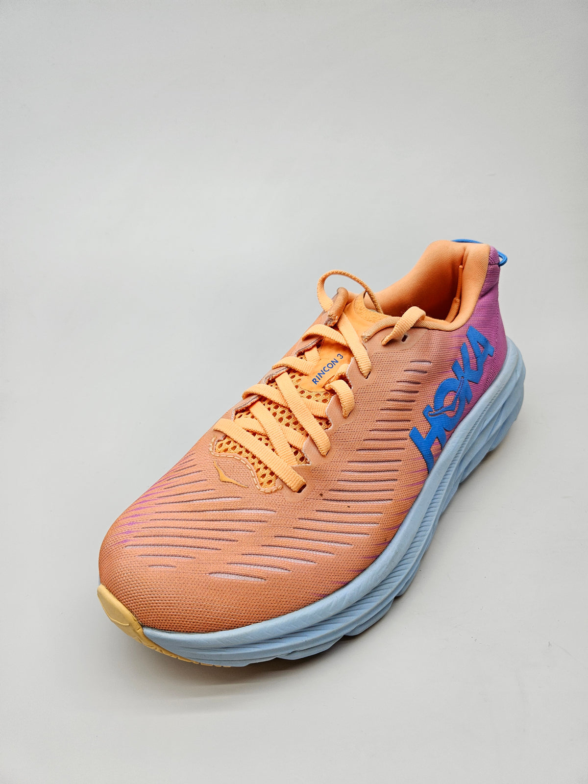 HOKA NOVI ORIGINAL PATIKI BR 38.5