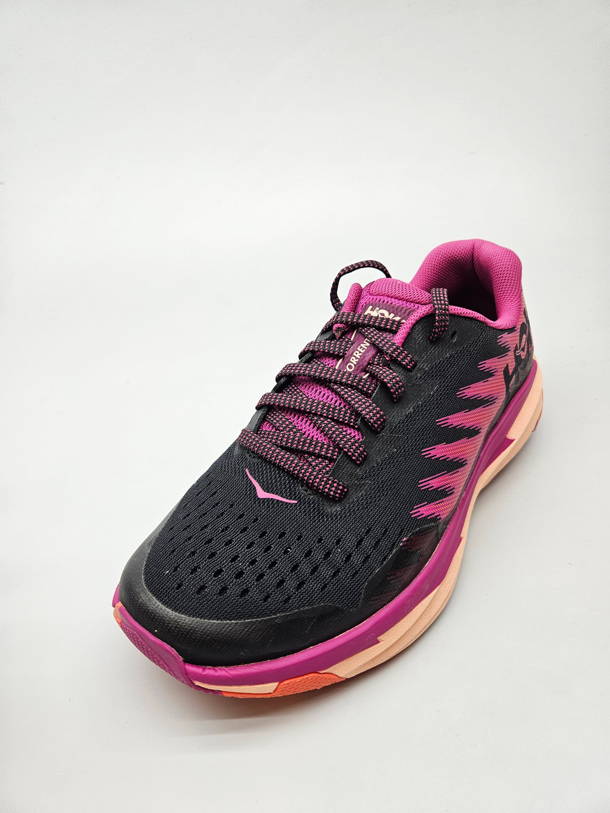 HOKA NOVI ORIGINAL PATIKI BR 38.5