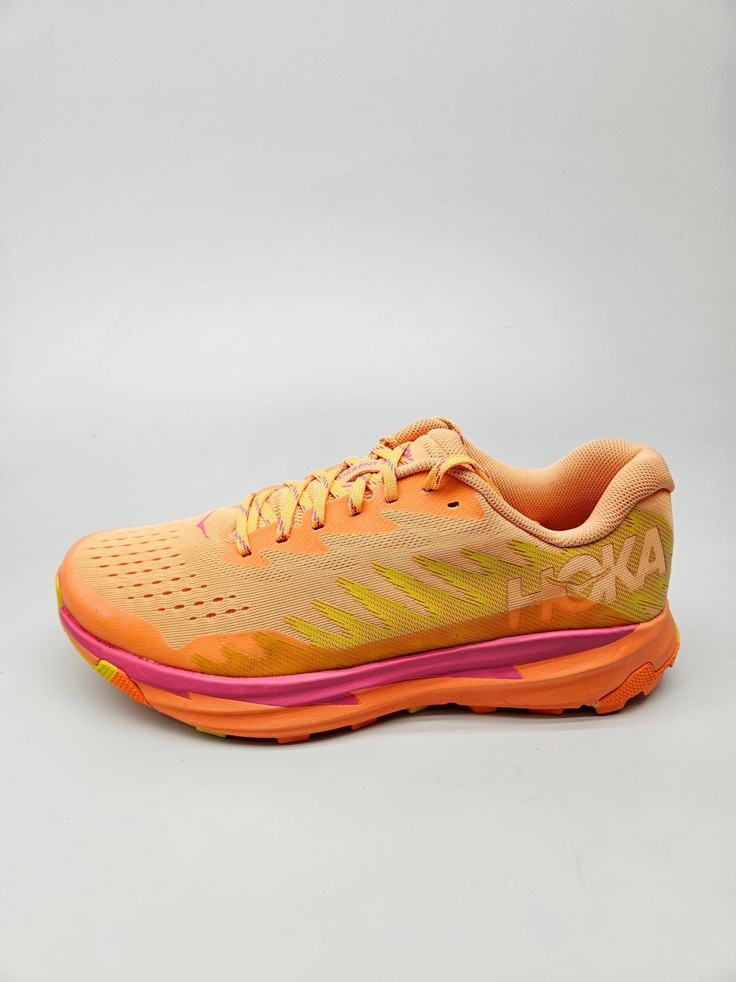 HOKA NOVI ORIGINAL PATIKI BR 38.5