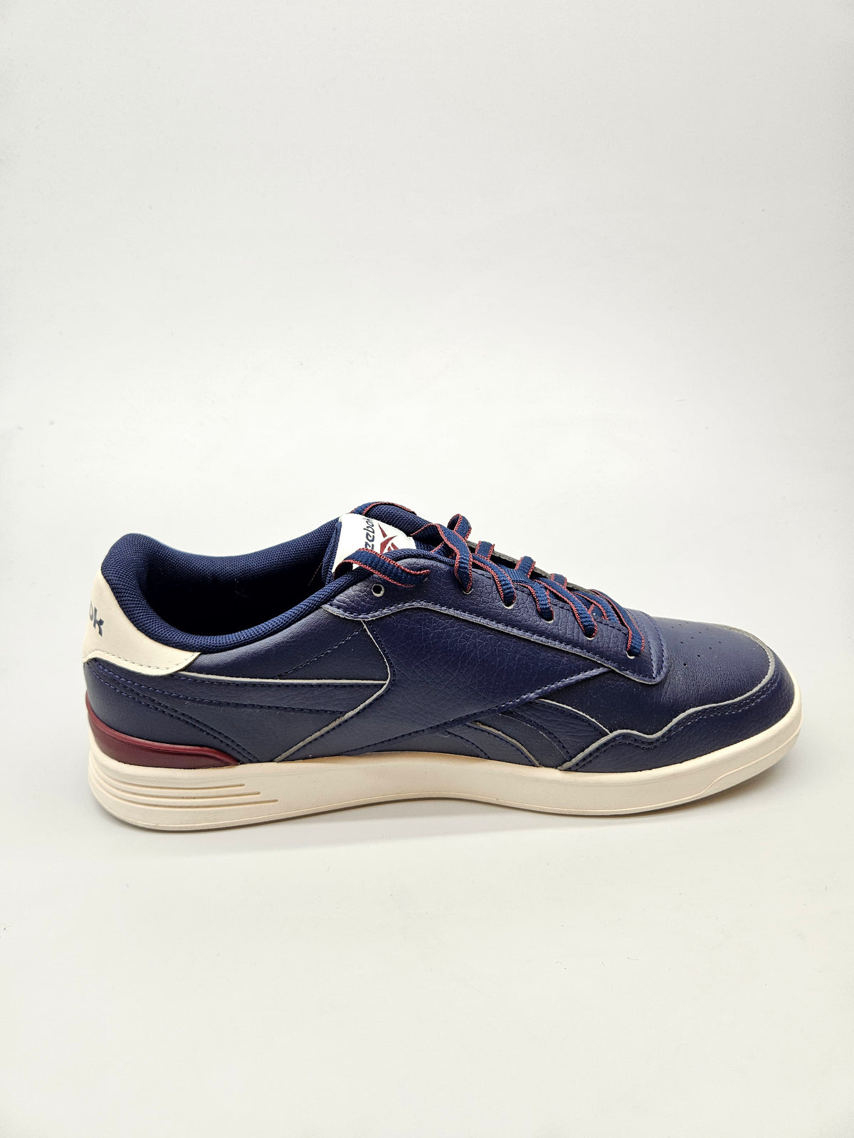 REEBOK NOVI ORIGINAL PATIKI BR 42