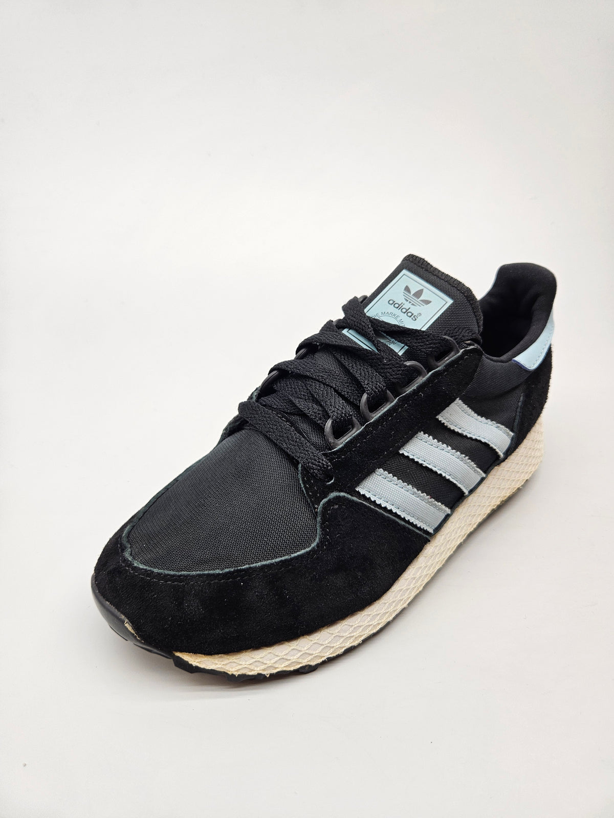 ADIDAS NOVI ORIGINAL PATIKI BR 36.5
