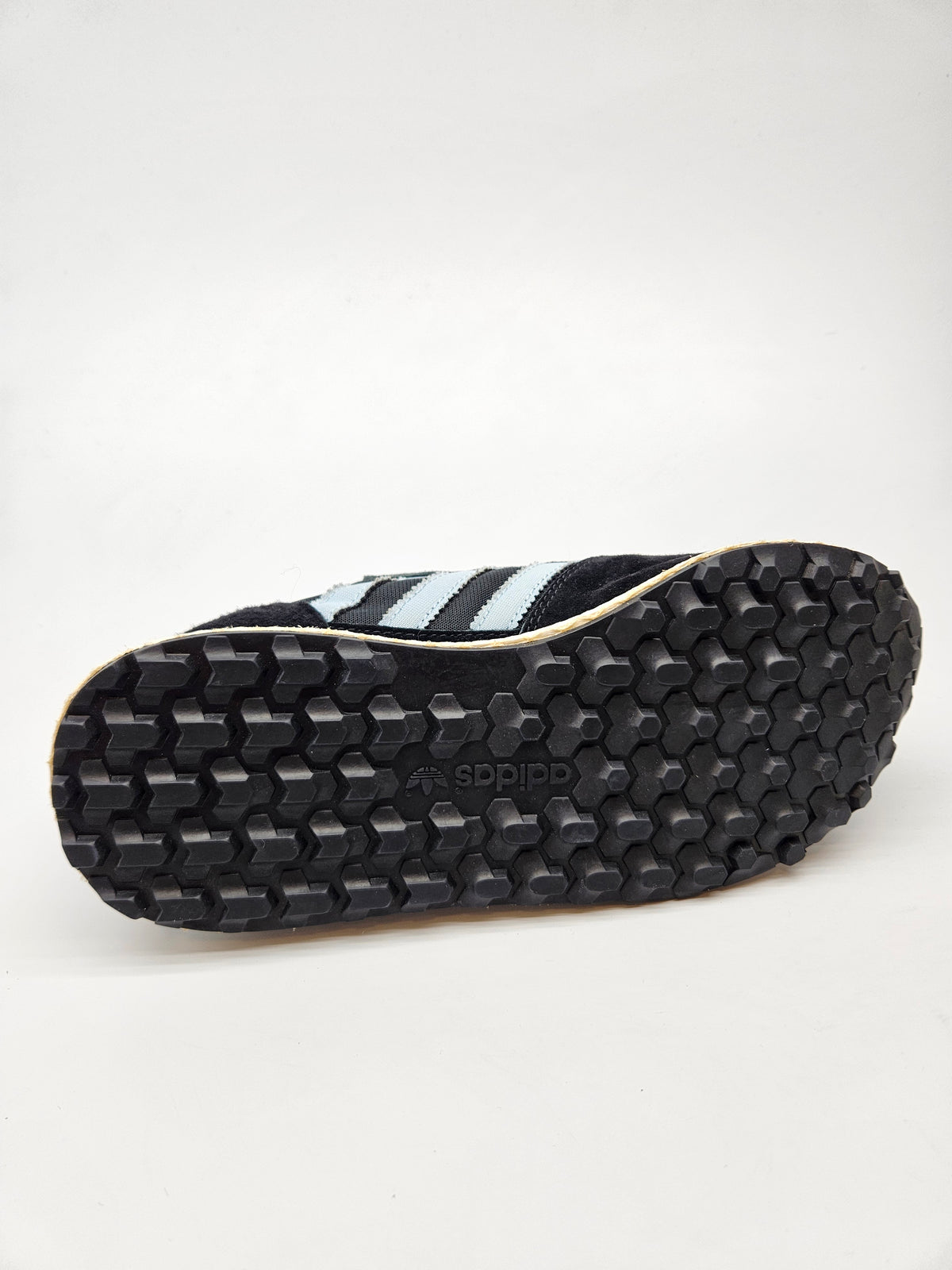 ADIDAS NOVI ORIGINAL PATIKI BR 36.5