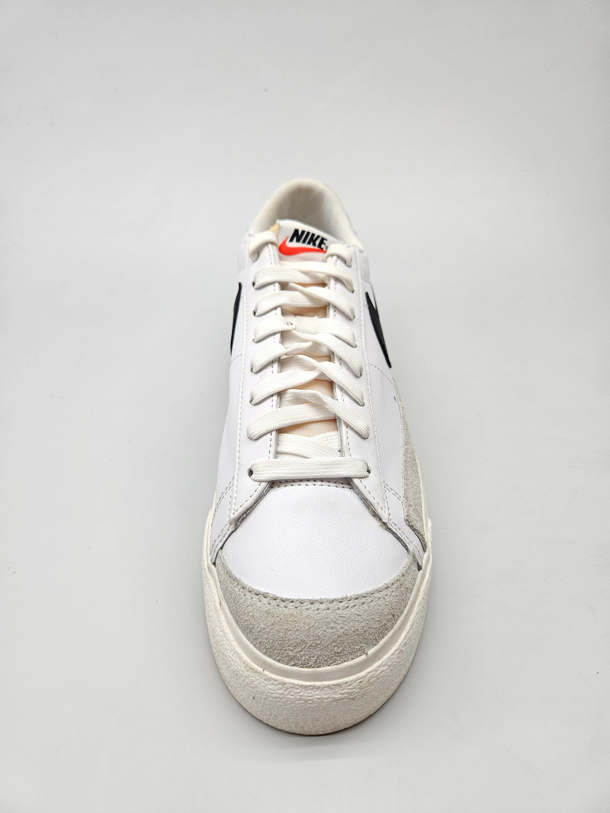 NIKE NOVI ORIGINAL PATIKI BR 41