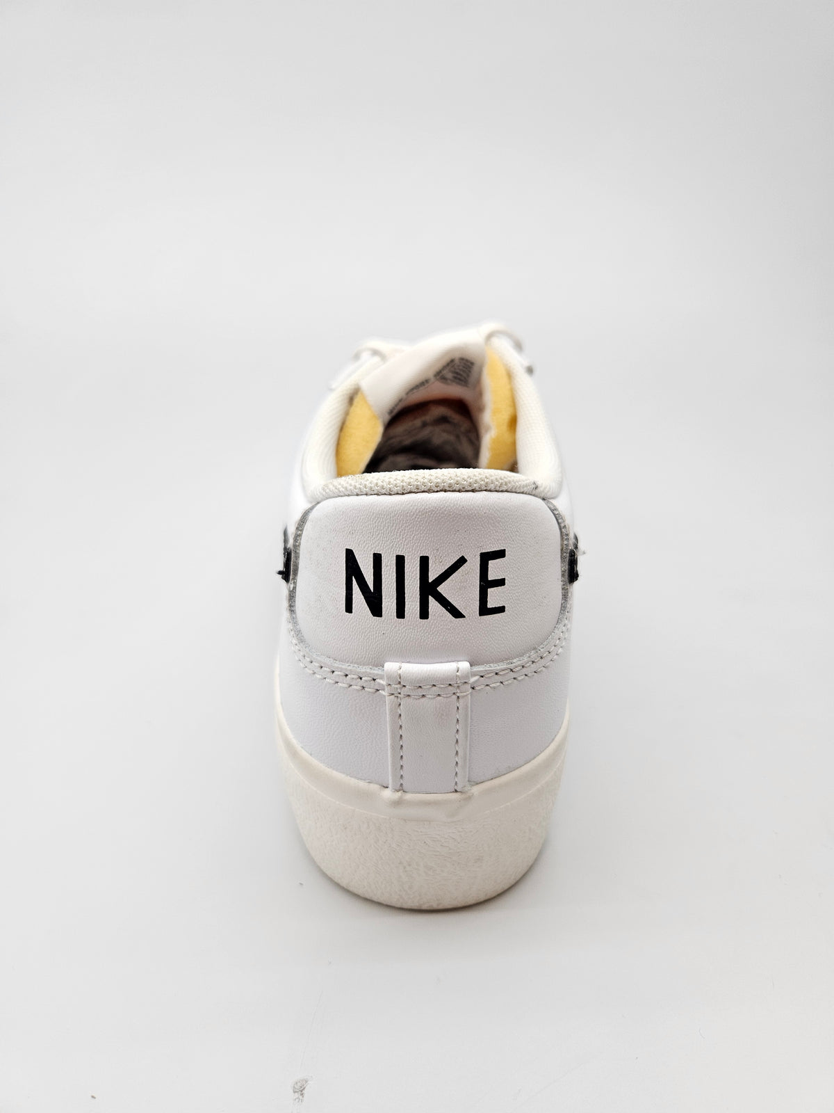 NIKE NOVI ORIGINAL PATIKI BR 41