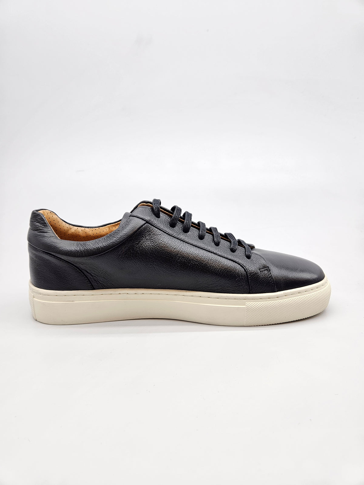 MEVLIN & HAMILTON NOVI ORIGINAL PATIKI BR 42